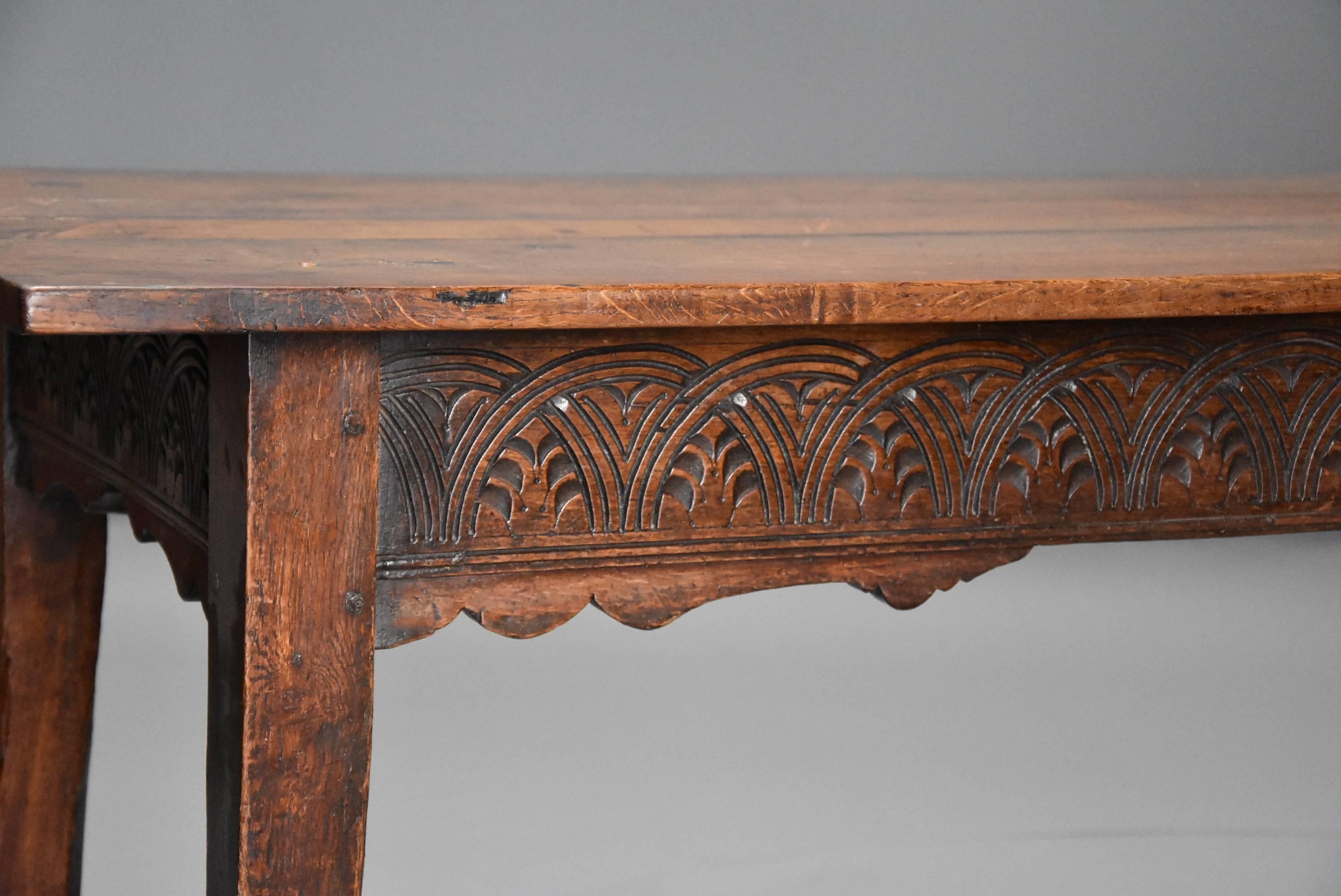 Late 18th Century and Earlier Oak Farmhouse Table of Superb Patina In Good Condition In Suffolk, GB