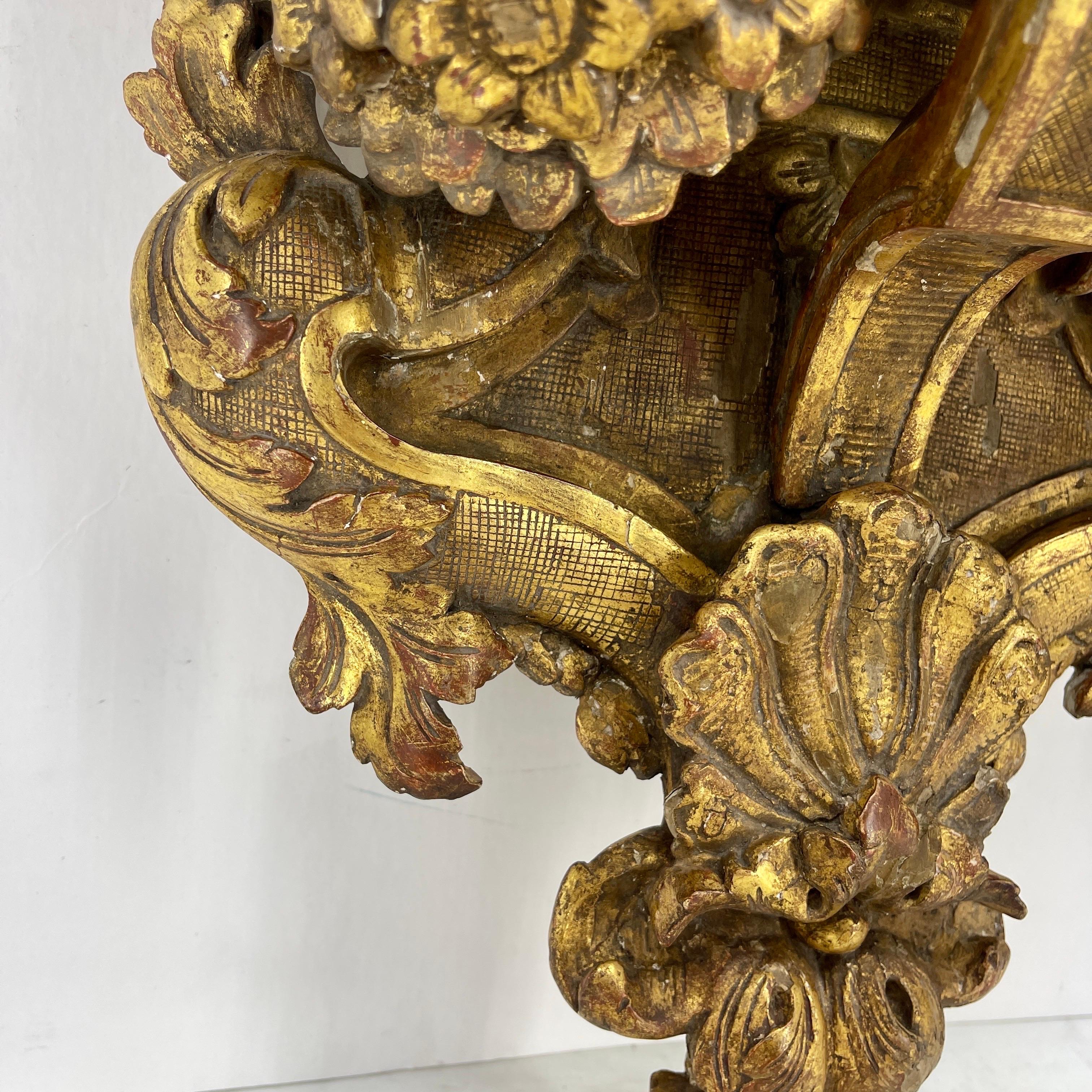Late 18th Century Architectural Gilded Wall Fragment Shelf, Italy For Sale 7