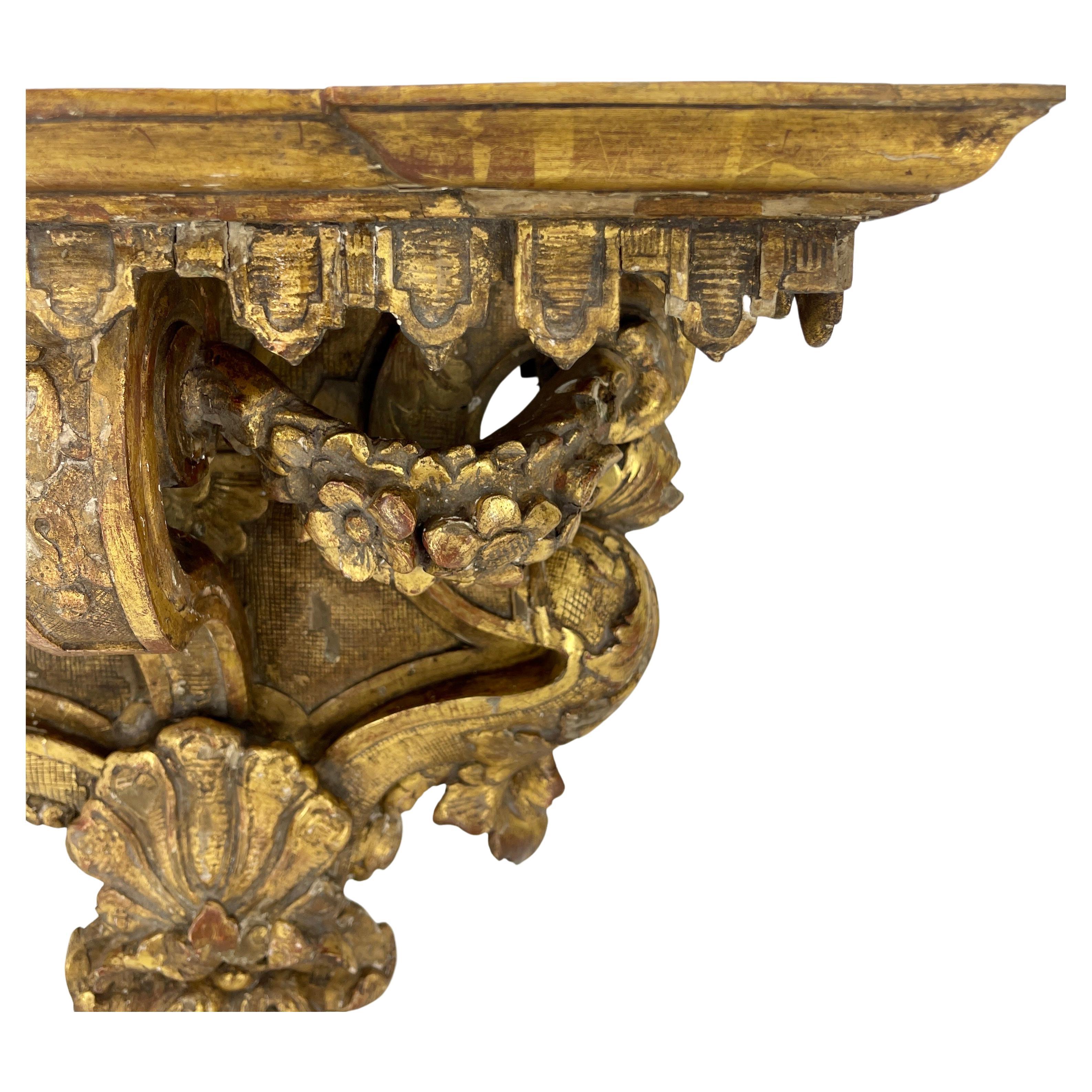 Late 18th Century Architectural Gilded Wall Fragment Shelf, Italy For Sale 2