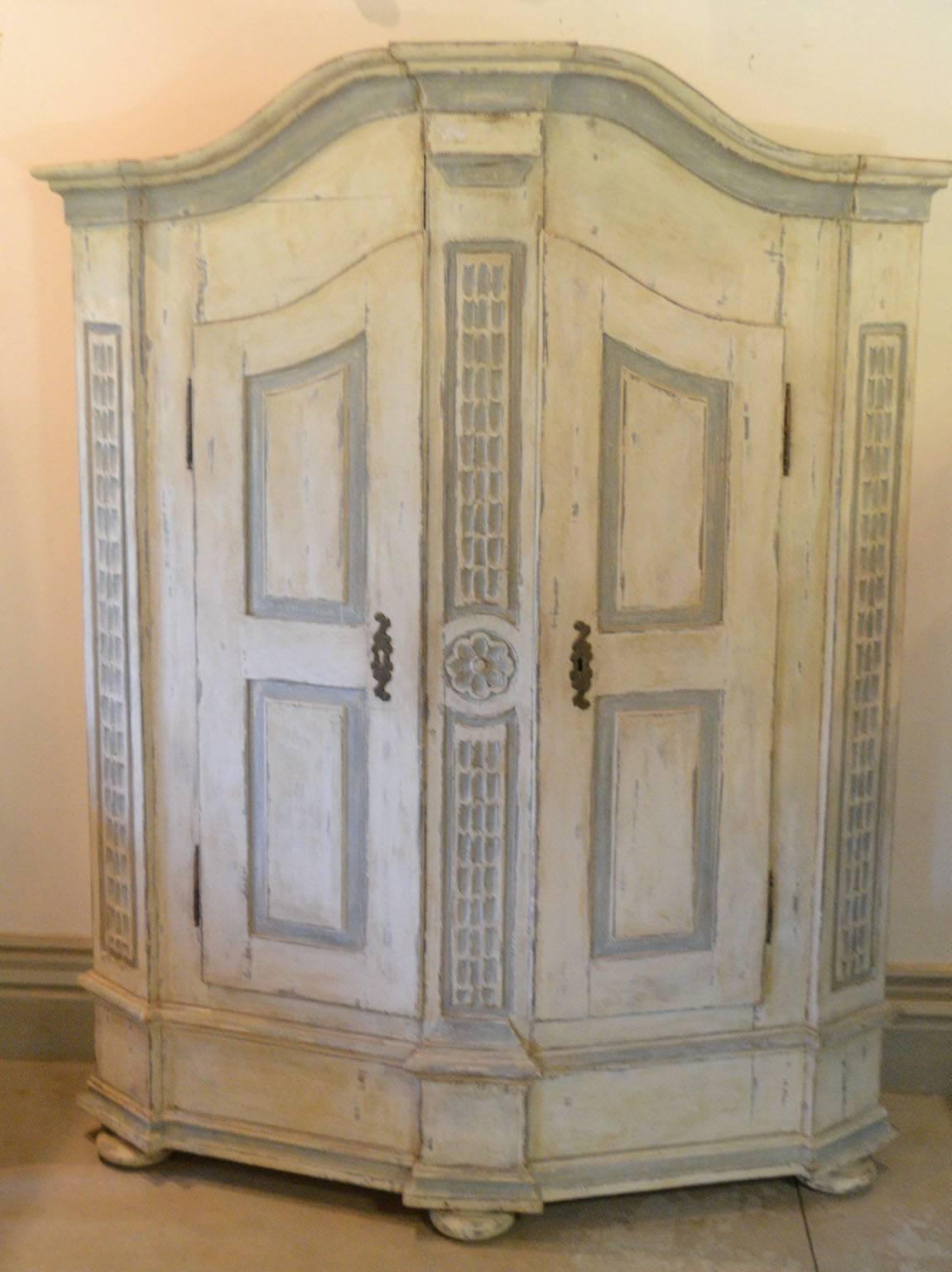 Late 18th century armoire in painted wood. Not all original Paint, circa 1780.
