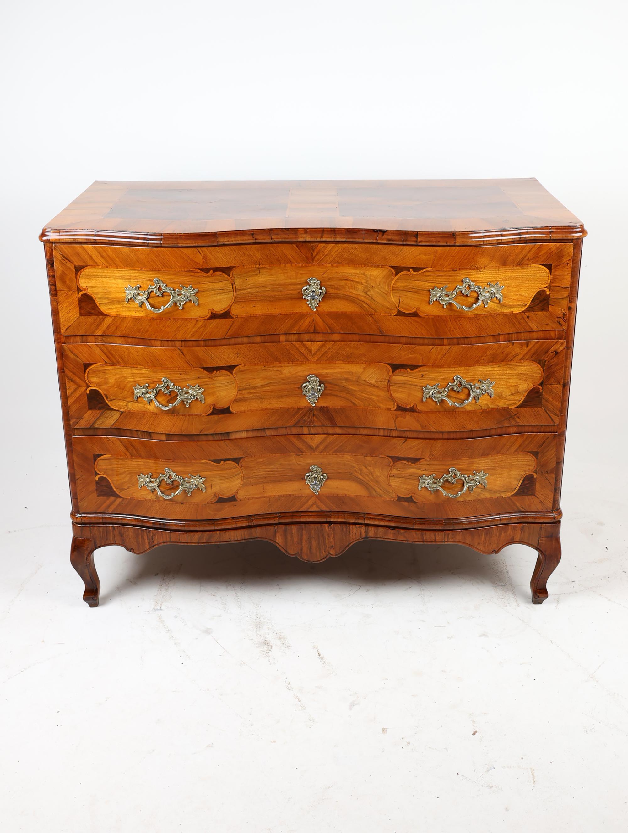 Late 18th Century Baroque Commode with Burl Walnut For Sale 10