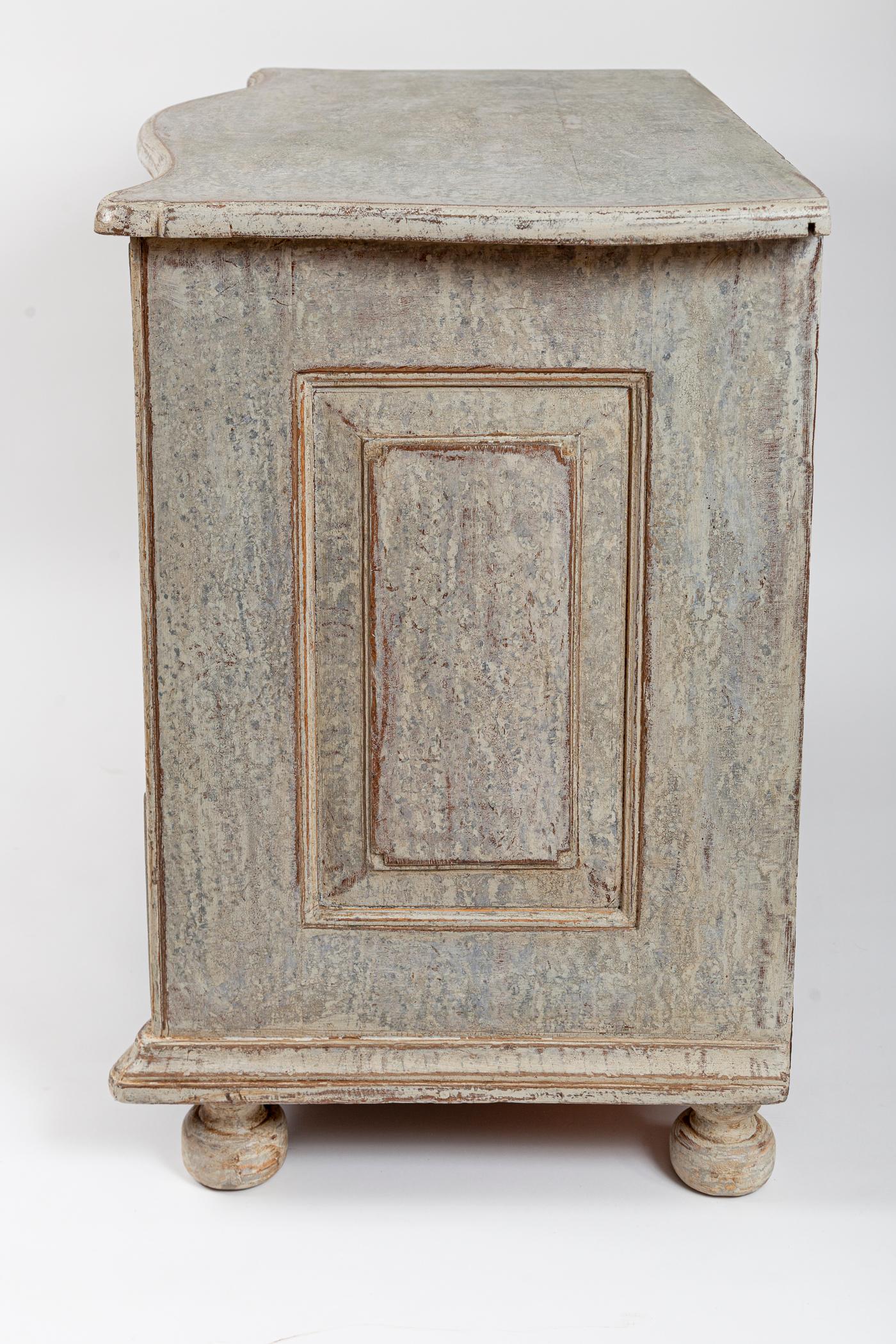 Late 18th Century Baroque Painted Chest Of Drawers For Sale 6