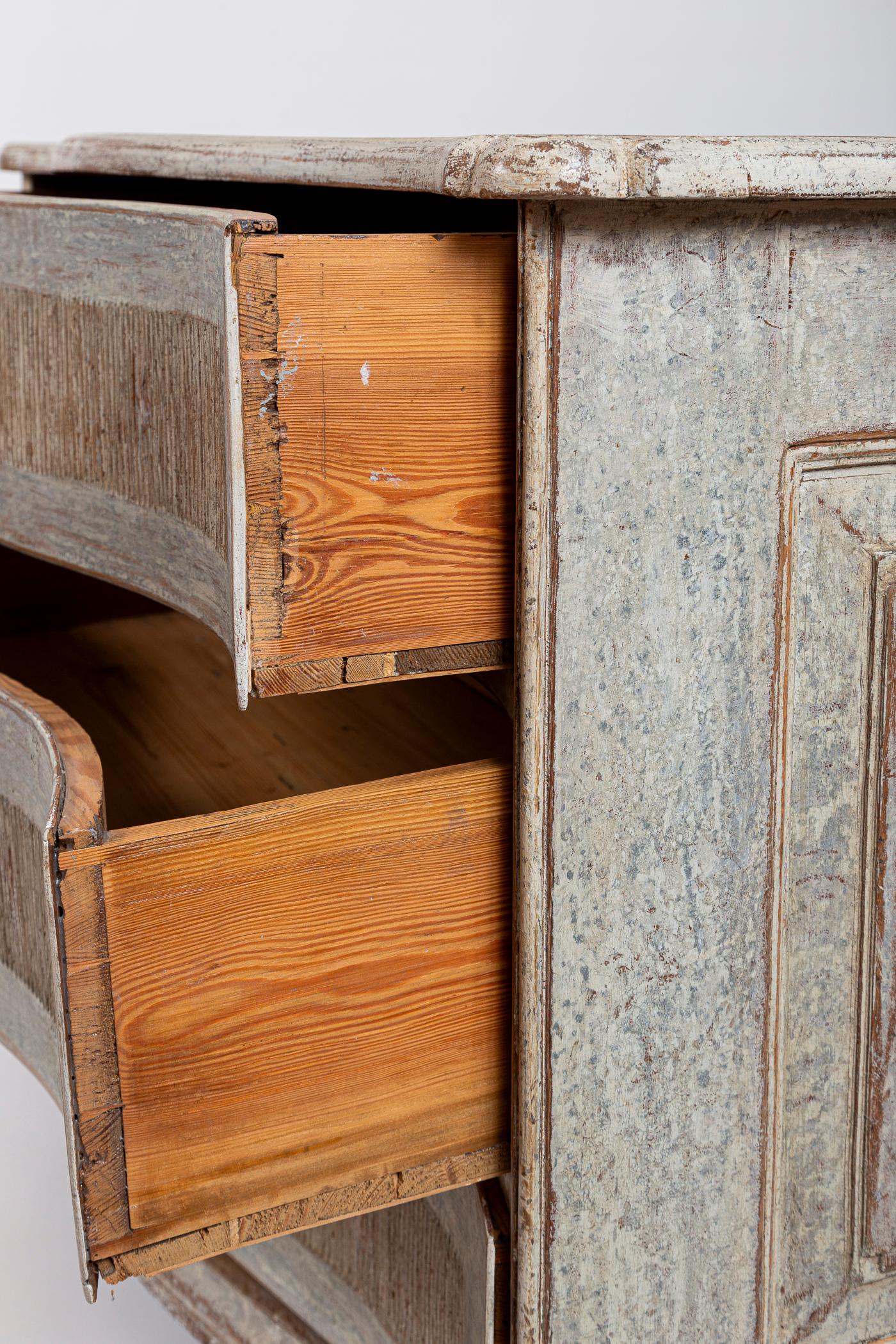 Late 18th Century Baroque Painted Chest Of Drawers For Sale 7