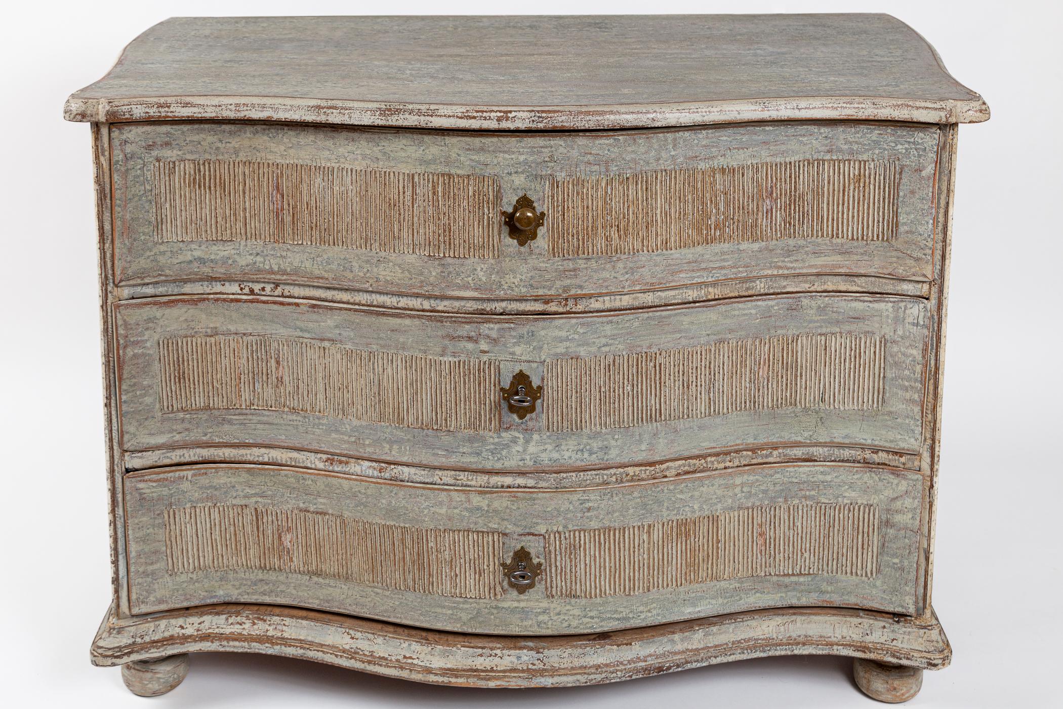 Carved Late 18th Century Baroque Painted Chest Of Drawers For Sale