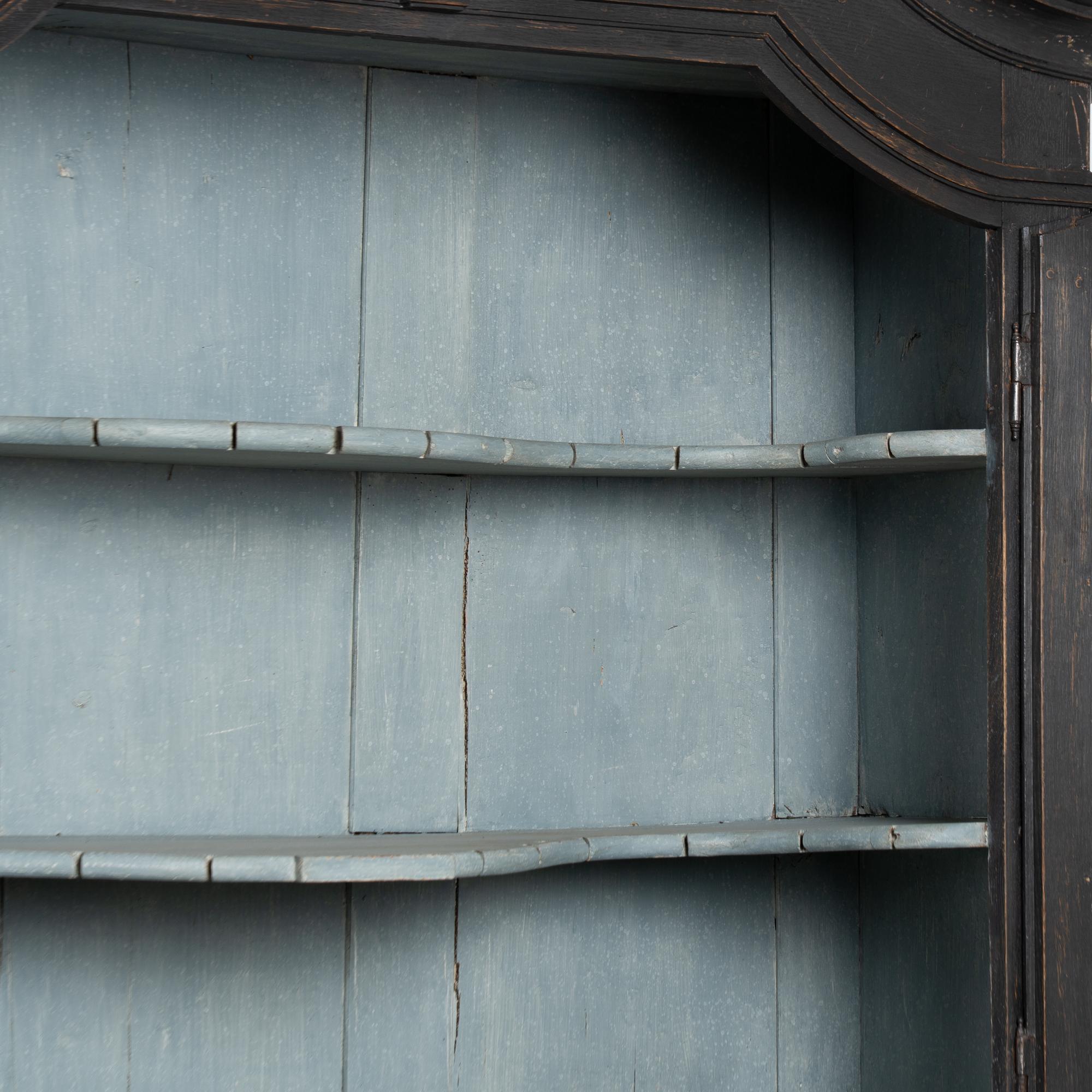 Armadietto a vetrina in Oak Oak della fine del XVIII secolo proveniente dalla Danimarca in vendita 1