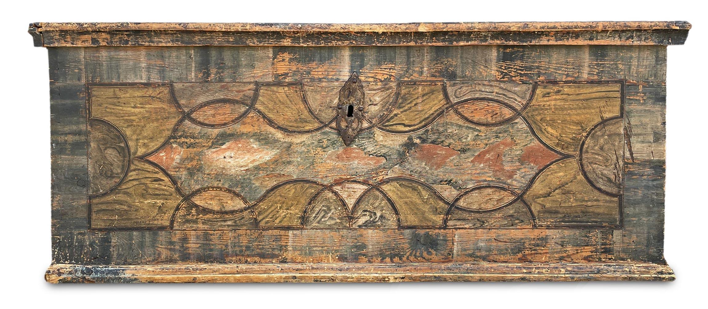 Late 18th Century Blu Painted Blanket Chest For Sale 10