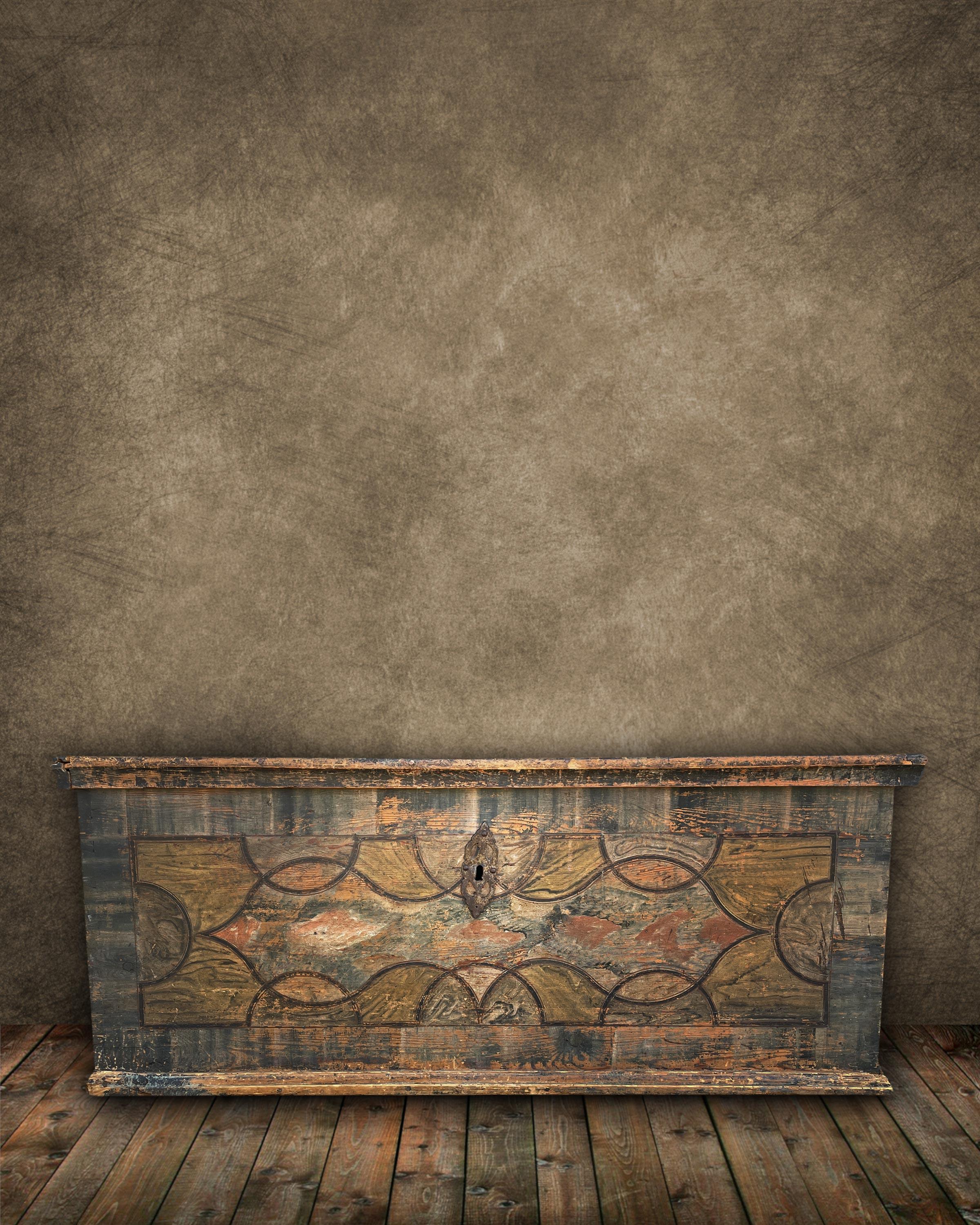 Late 18th Century Blu Painted Blanket Chest For Sale 11