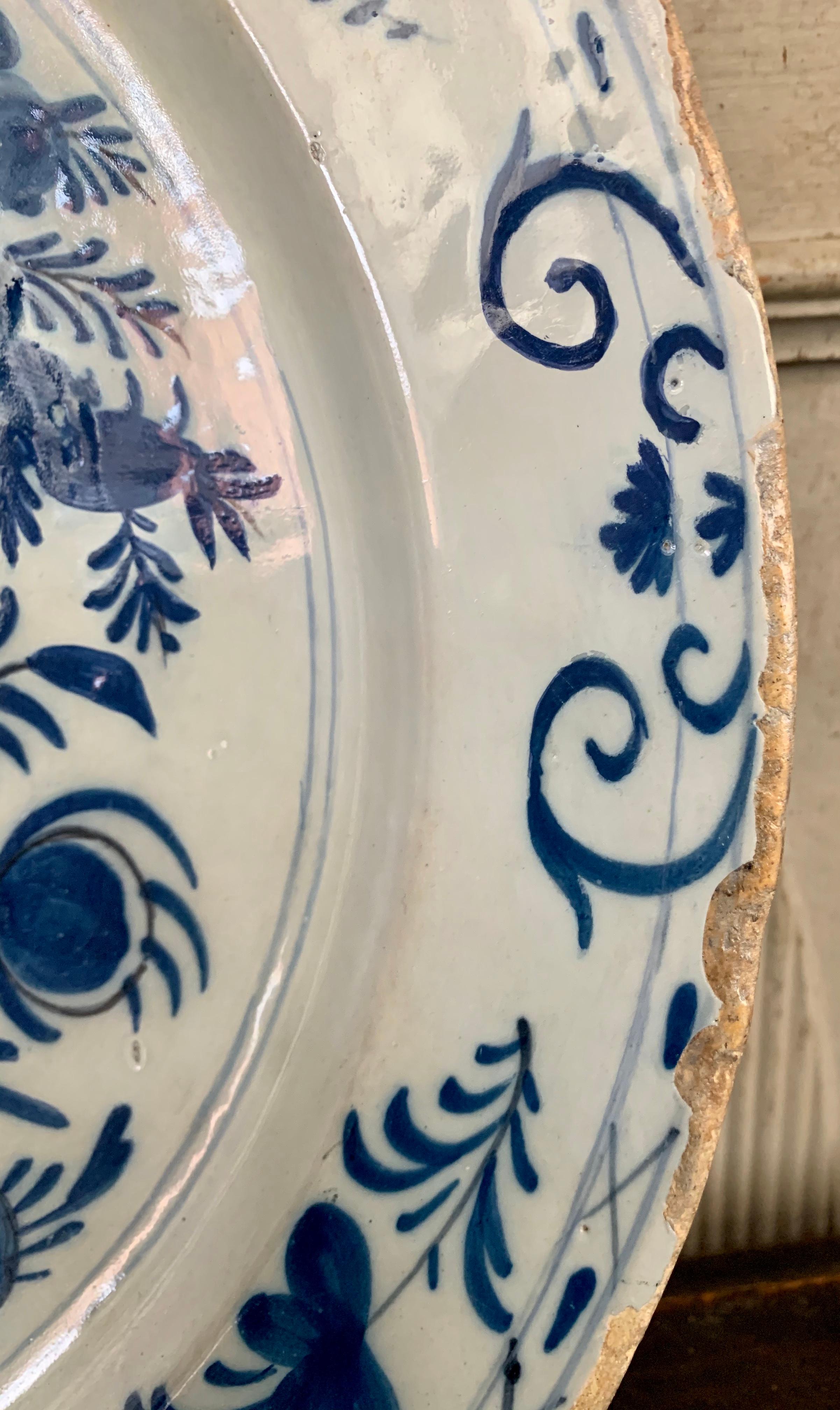 Late 18th Century Blue And White Glazed Faience Charger, circa 1770, Denmark For Sale 3