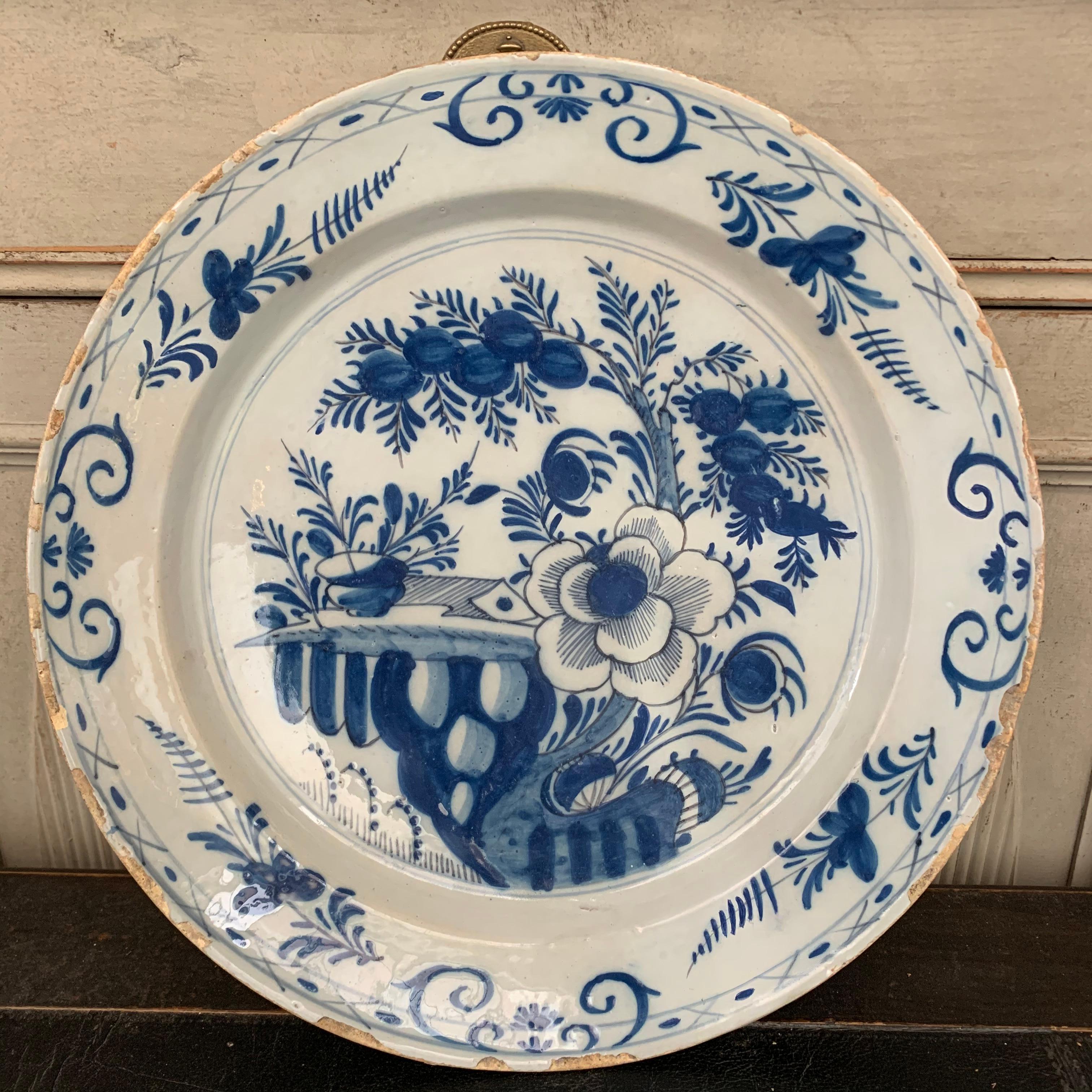 Late 18th Century Blue And White Glazed Faience Charger, circa 1770, Denmark For Sale 1