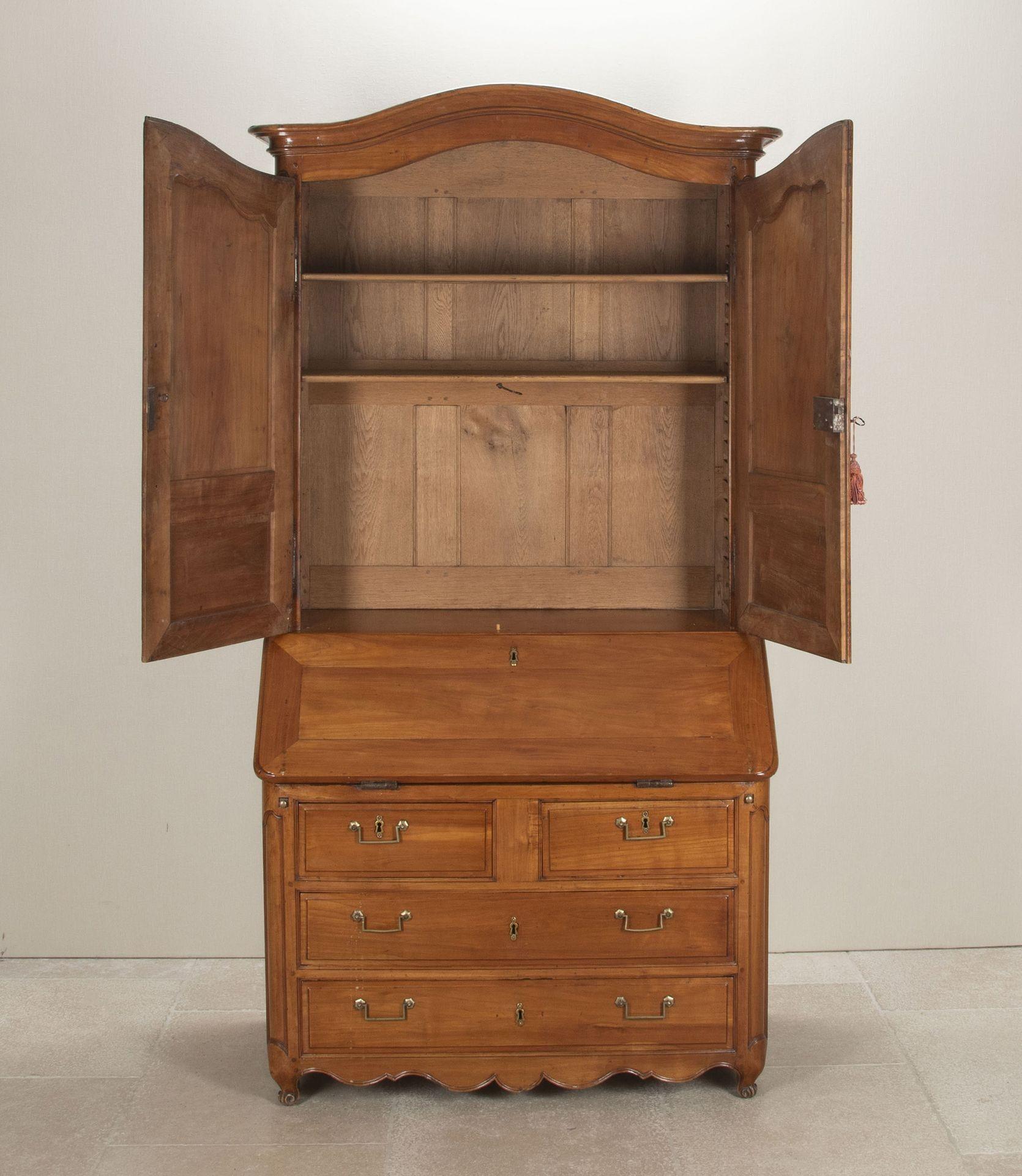 Luigi XV Mobile da ufficio in ciliegio e mogano di Bordeaux della fine del XVIII secolo in vendita