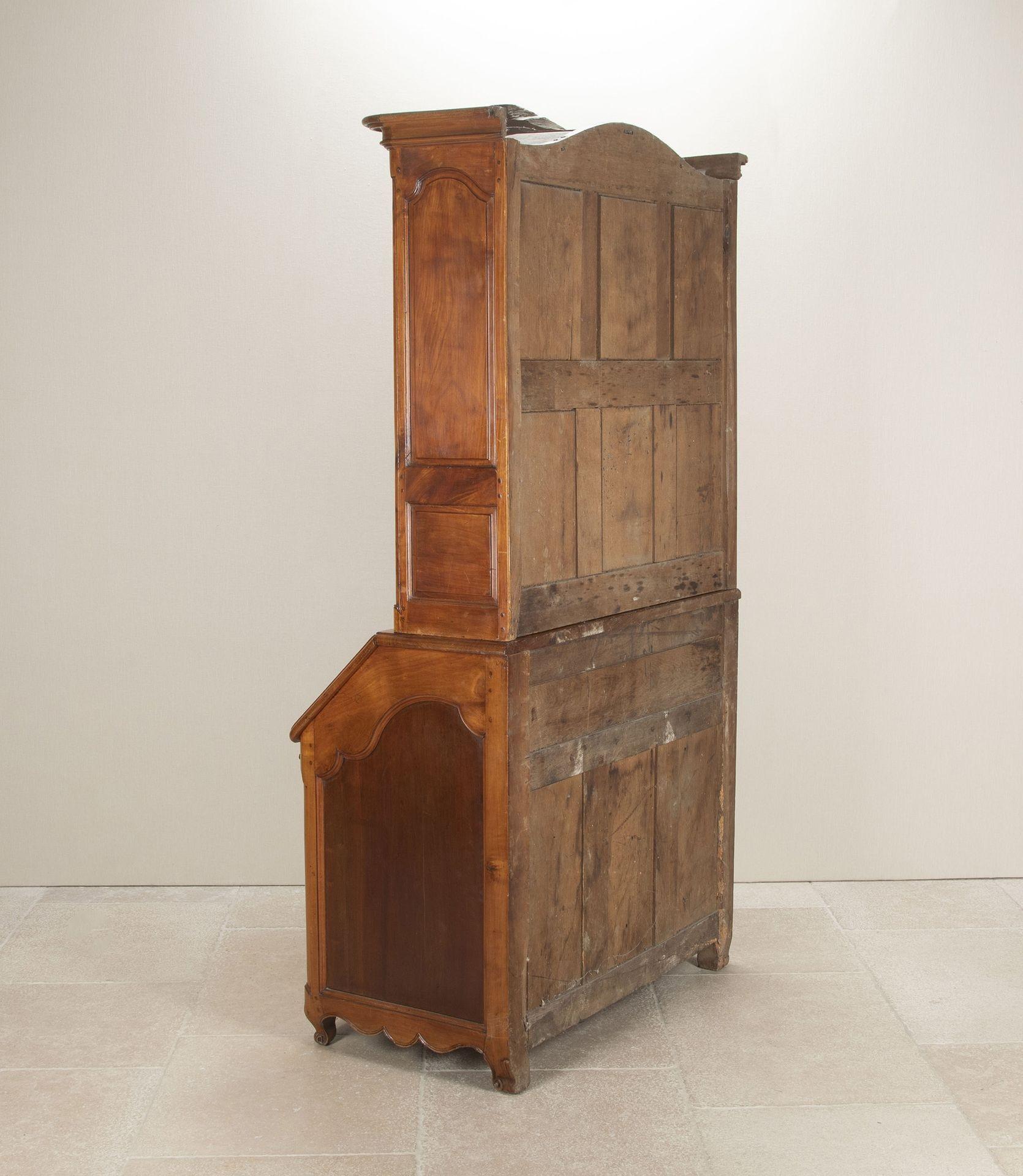 Francese Mobile da ufficio in ciliegio e mogano di Bordeaux della fine del XVIII secolo in vendita