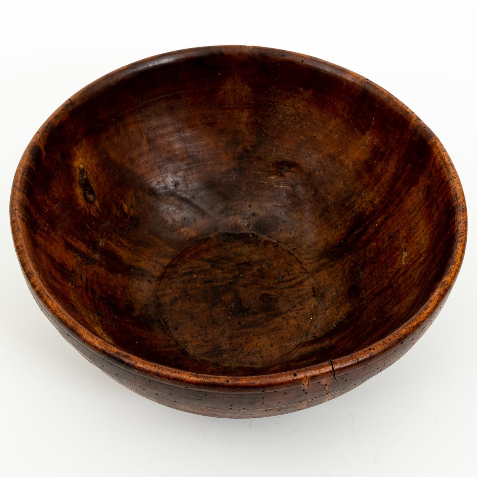 Late 18th Century Bowl In Good Condition In Stamford, CT