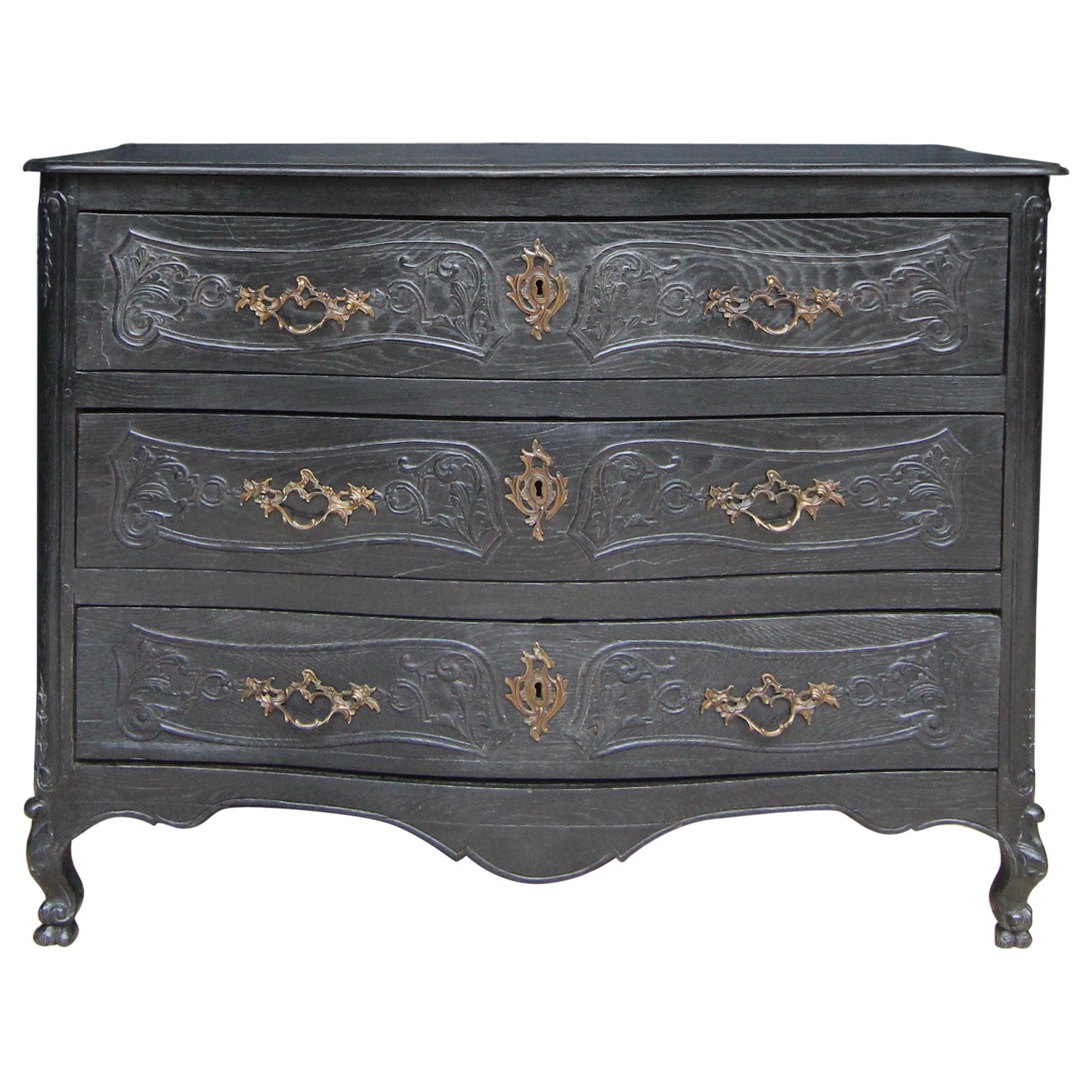 Late 18th Century Carved Oak Chest of Drawers For Sale
