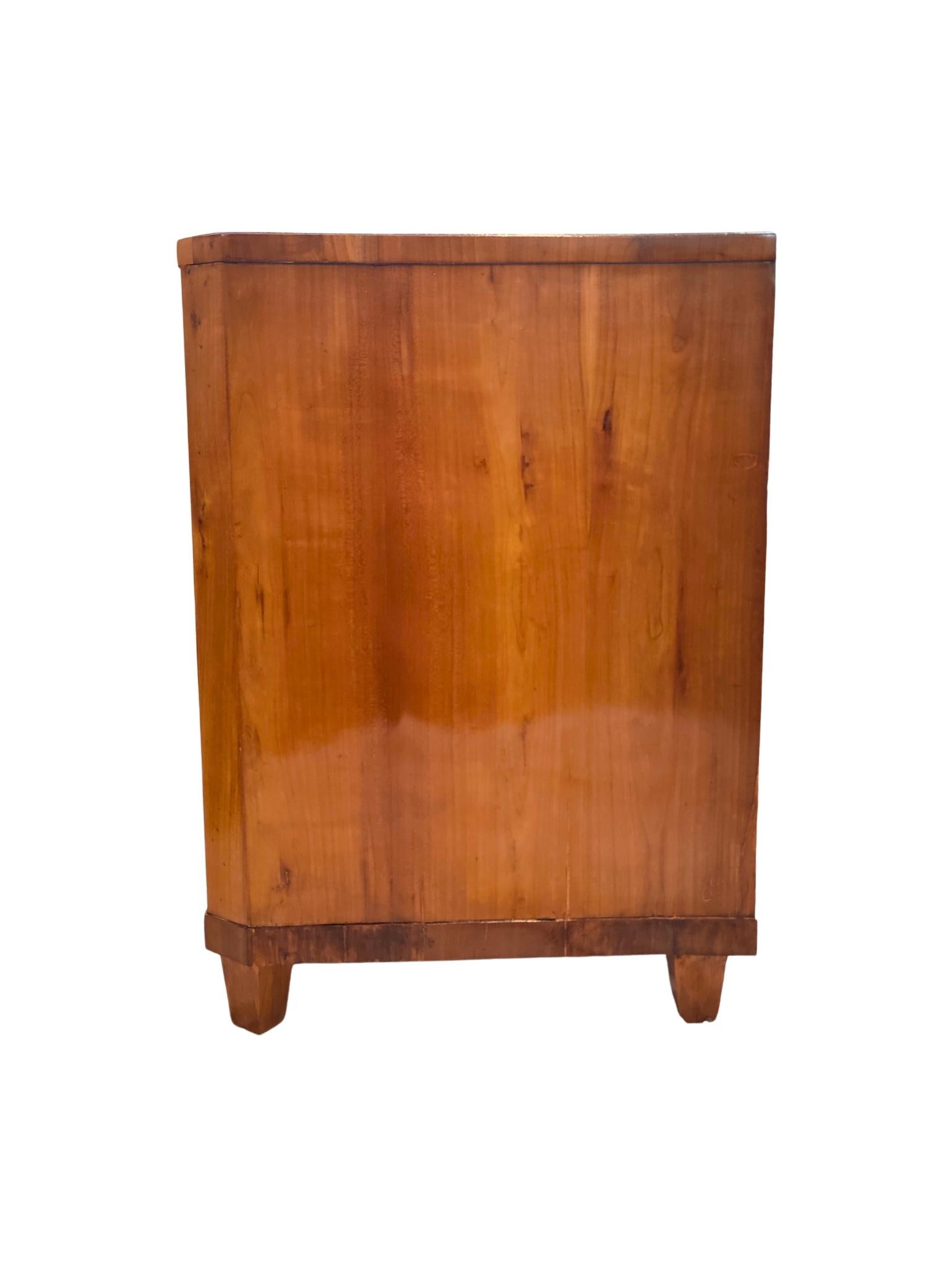 German Late 18th Century Cherrywood Commode with Brass Mounts, circa 1790 For Sale