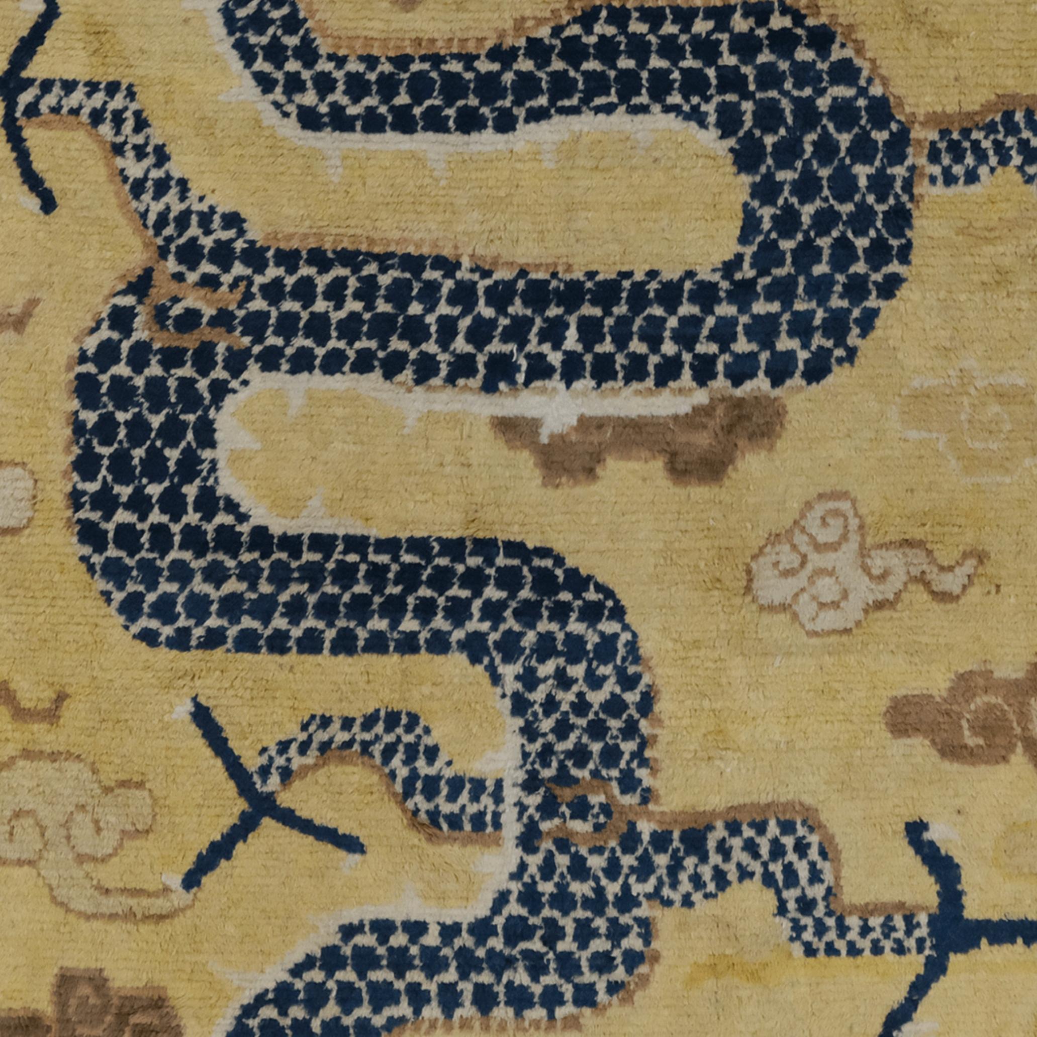 Hand-Woven Late 18th Century Chinese Antique Ningxia Pillar Rug For Sale