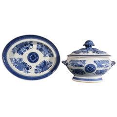 Late 18th Century Chinese Export Porcelain Blue Fitzhugh Soup Tureen and Stand