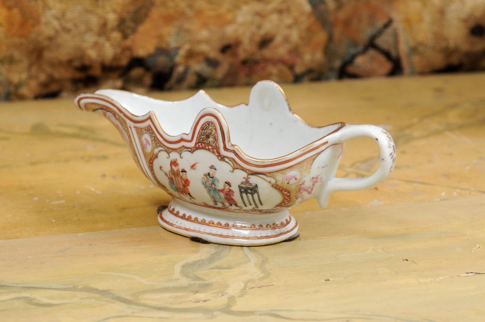  Late 18th Century Chinese Export Porcelain Sauce Boat For Sale 2