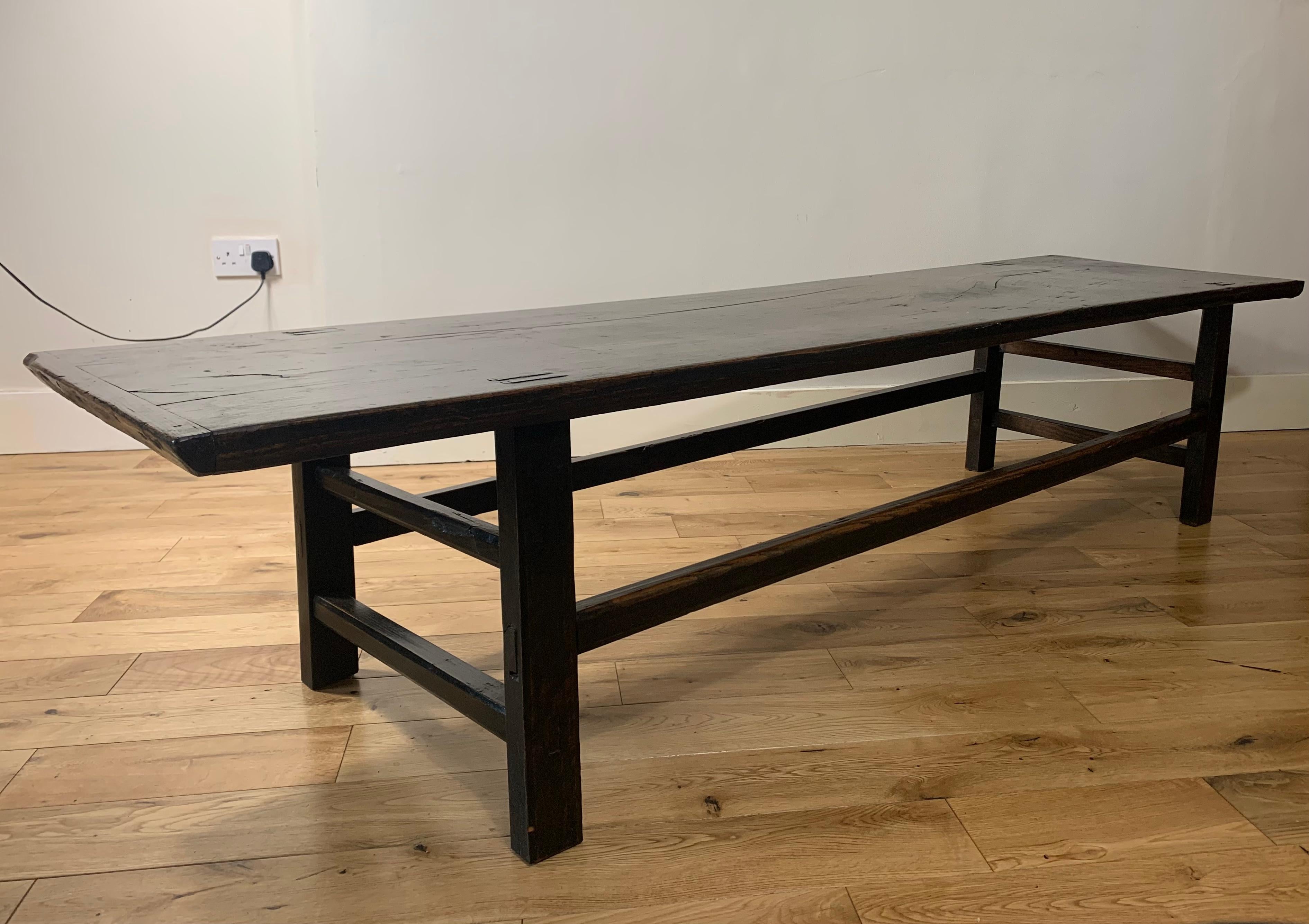 Late 18th Century Chinese Low Table / Daybed For Sale 2