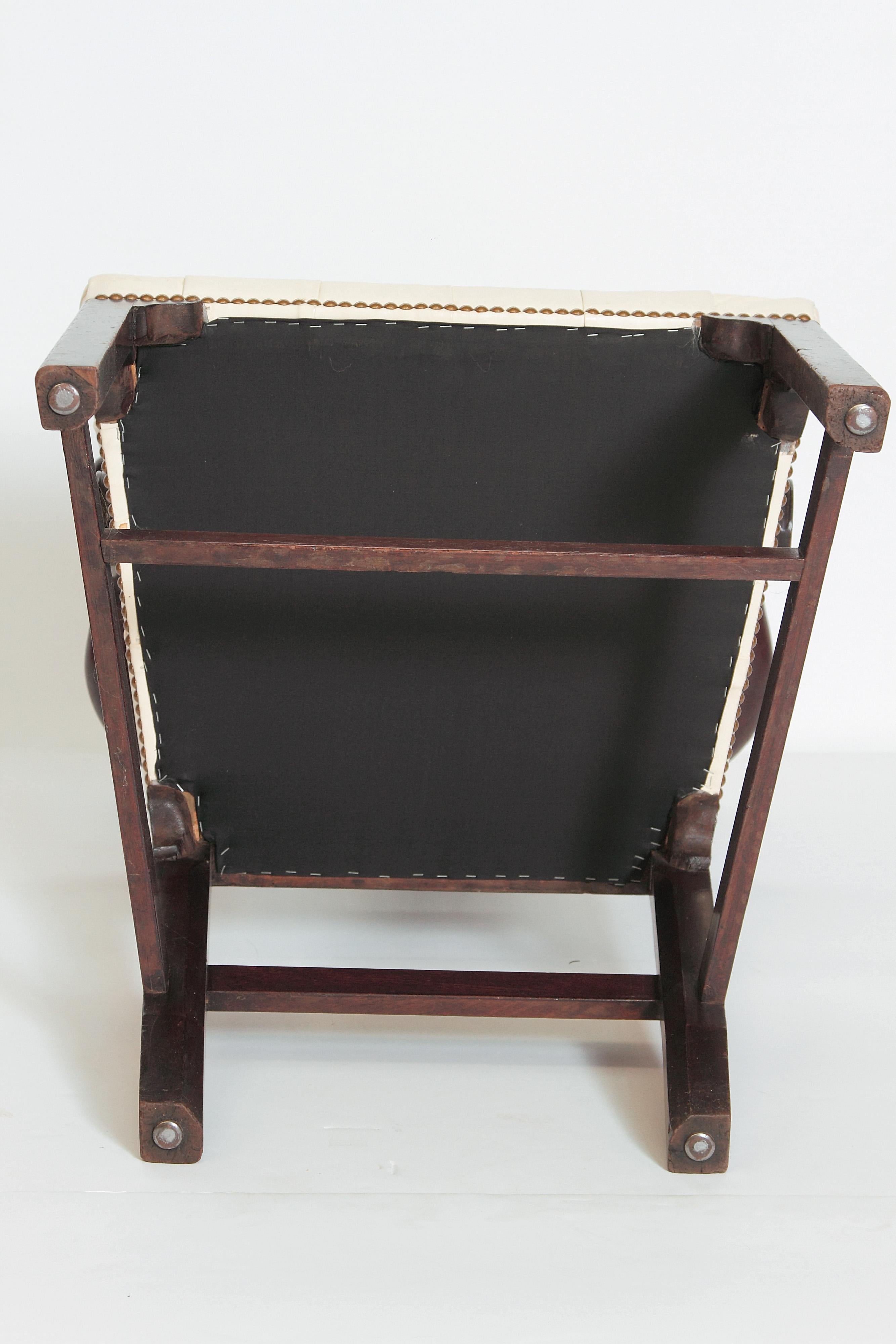 Late 18th Century Chippendale Mahogany Armchair 9