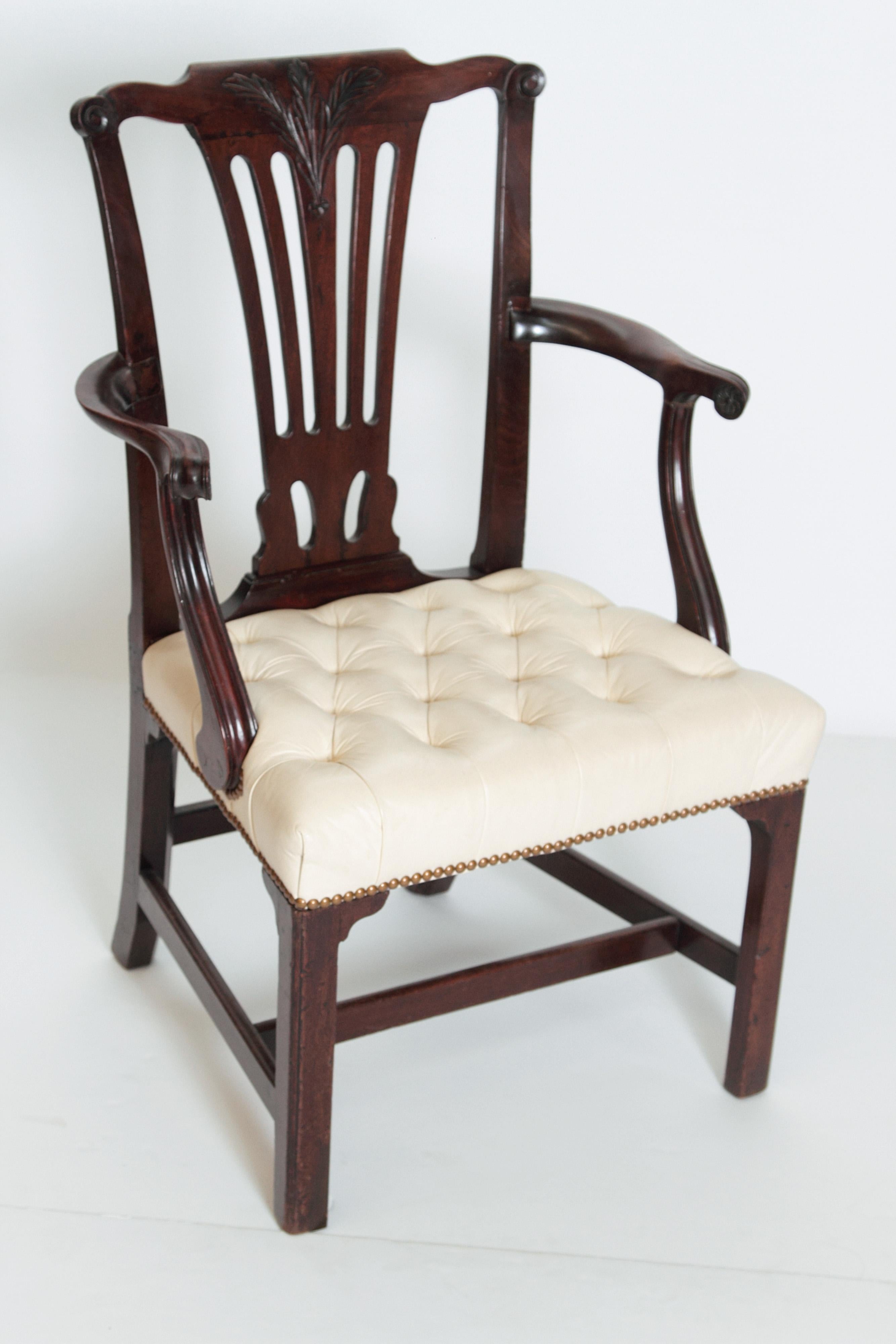 Late 18th Century Chippendale Mahogany Armchair 2
