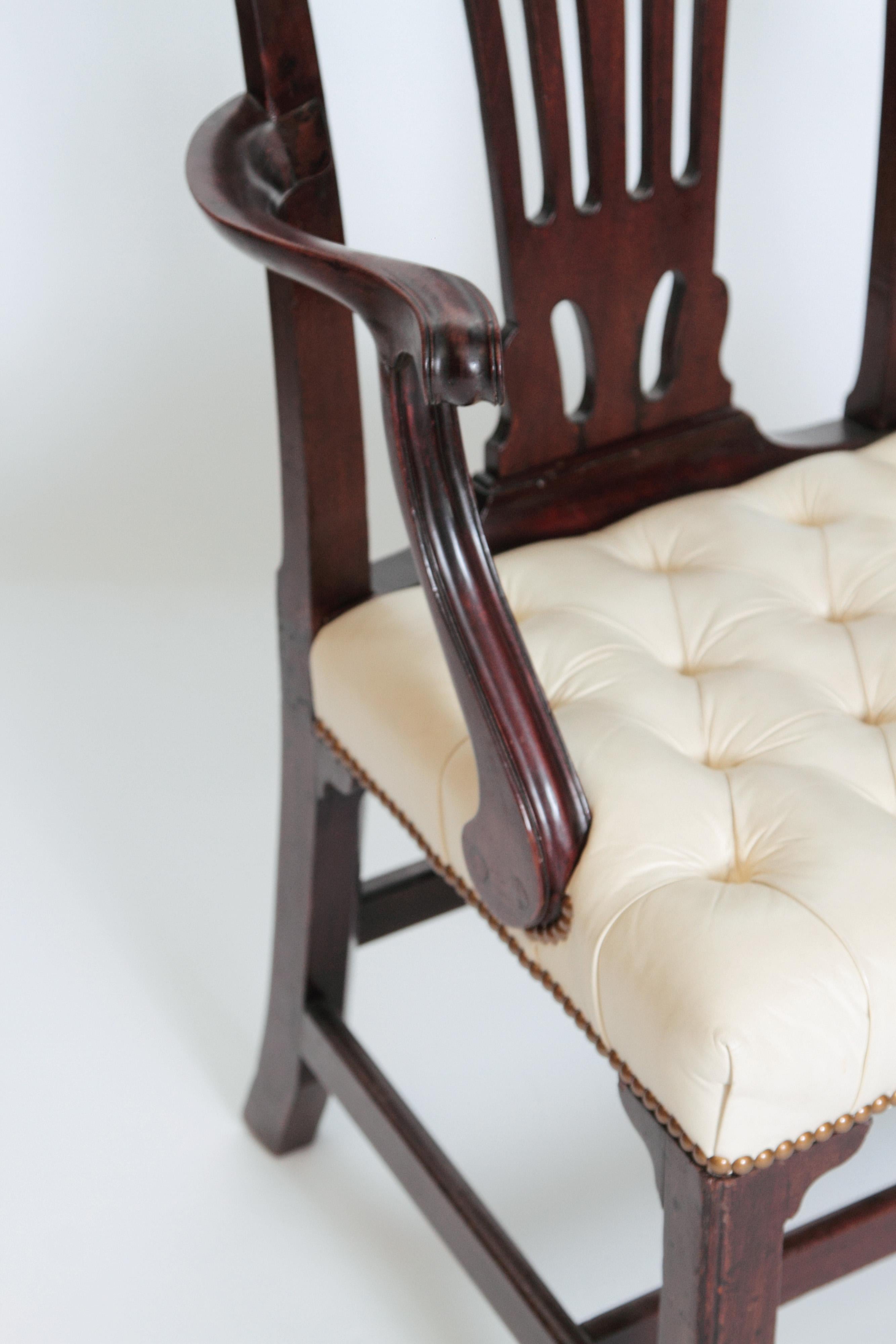 Late 18th Century Chippendale Mahogany Armchair 3