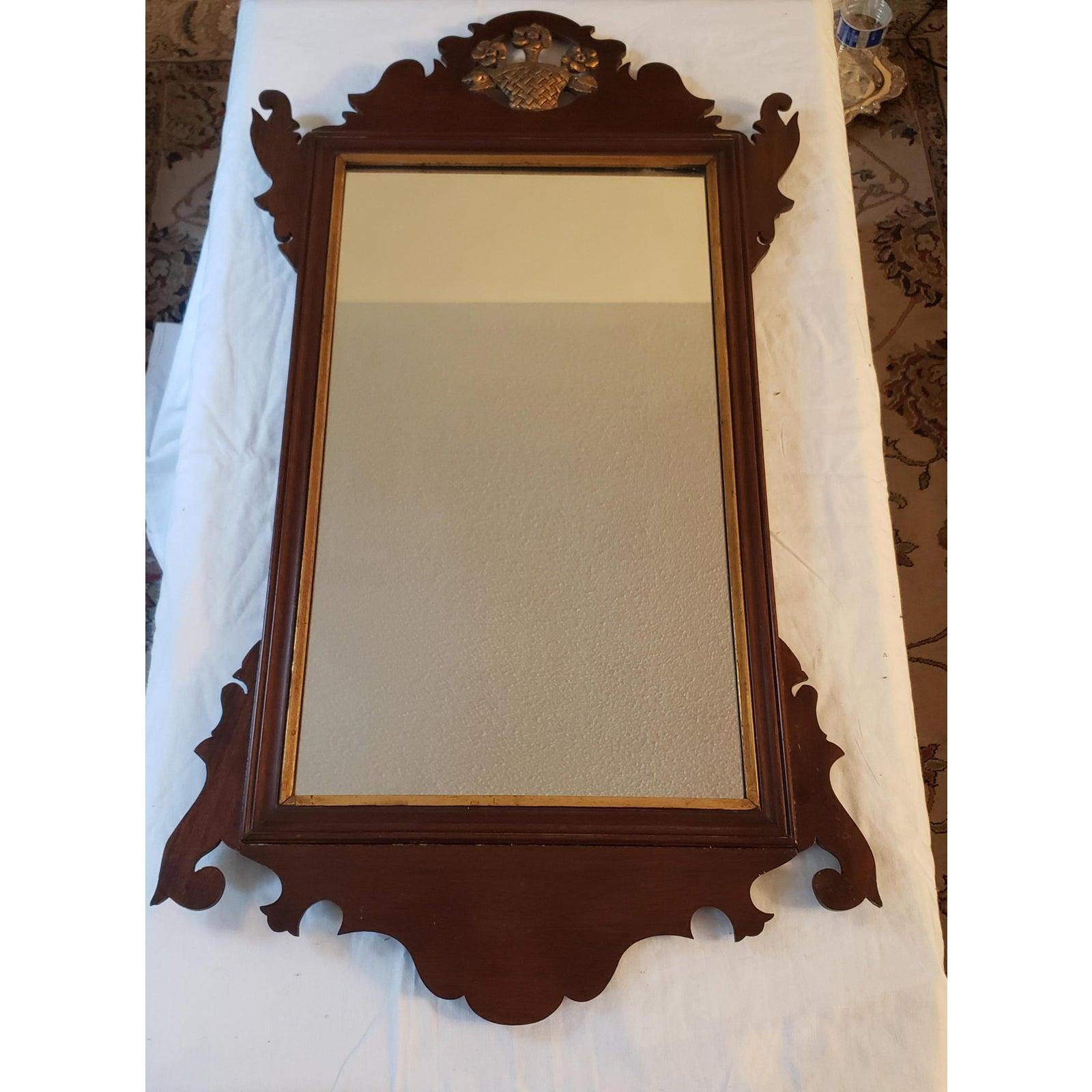 Rare 1790S Chippendale mirror.
Measures: 20W x 1D x 37H.