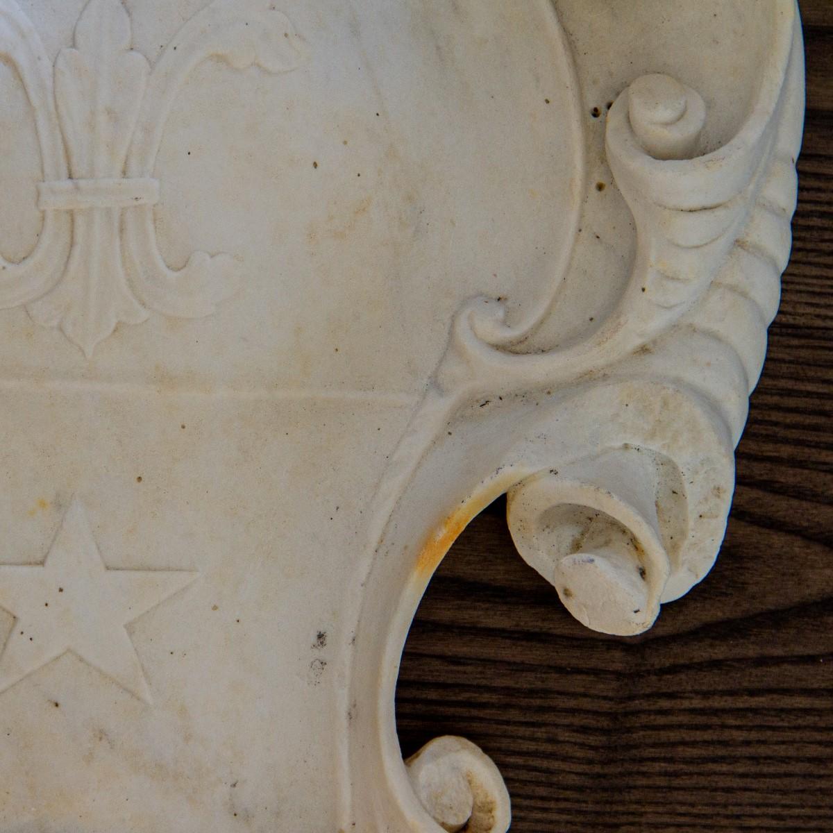 Late 18th Century Continental Carved Marble Cartouche 6