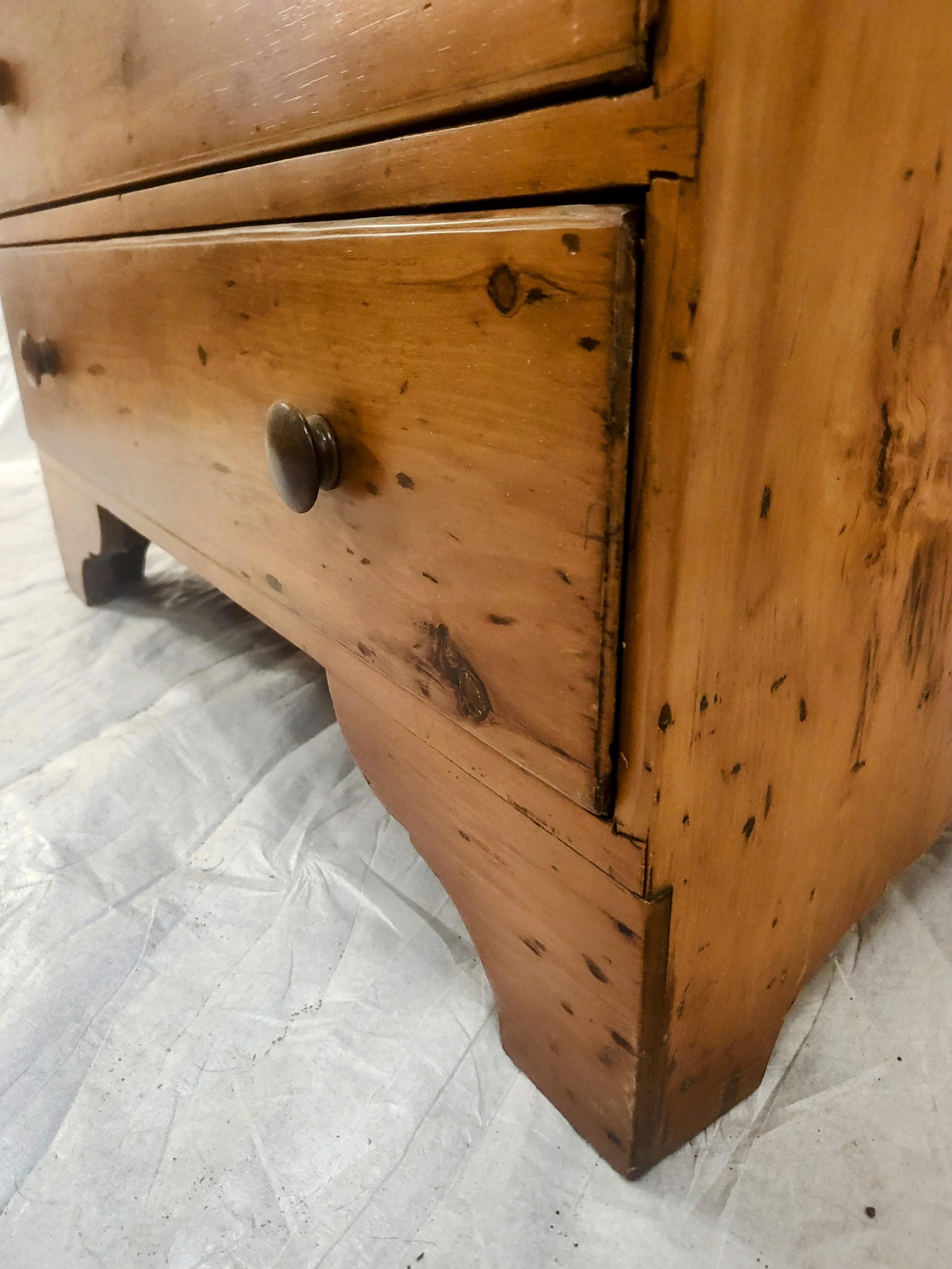 Late 18th Century Country Pine Chest In Good Condition For Sale In Acton, MA