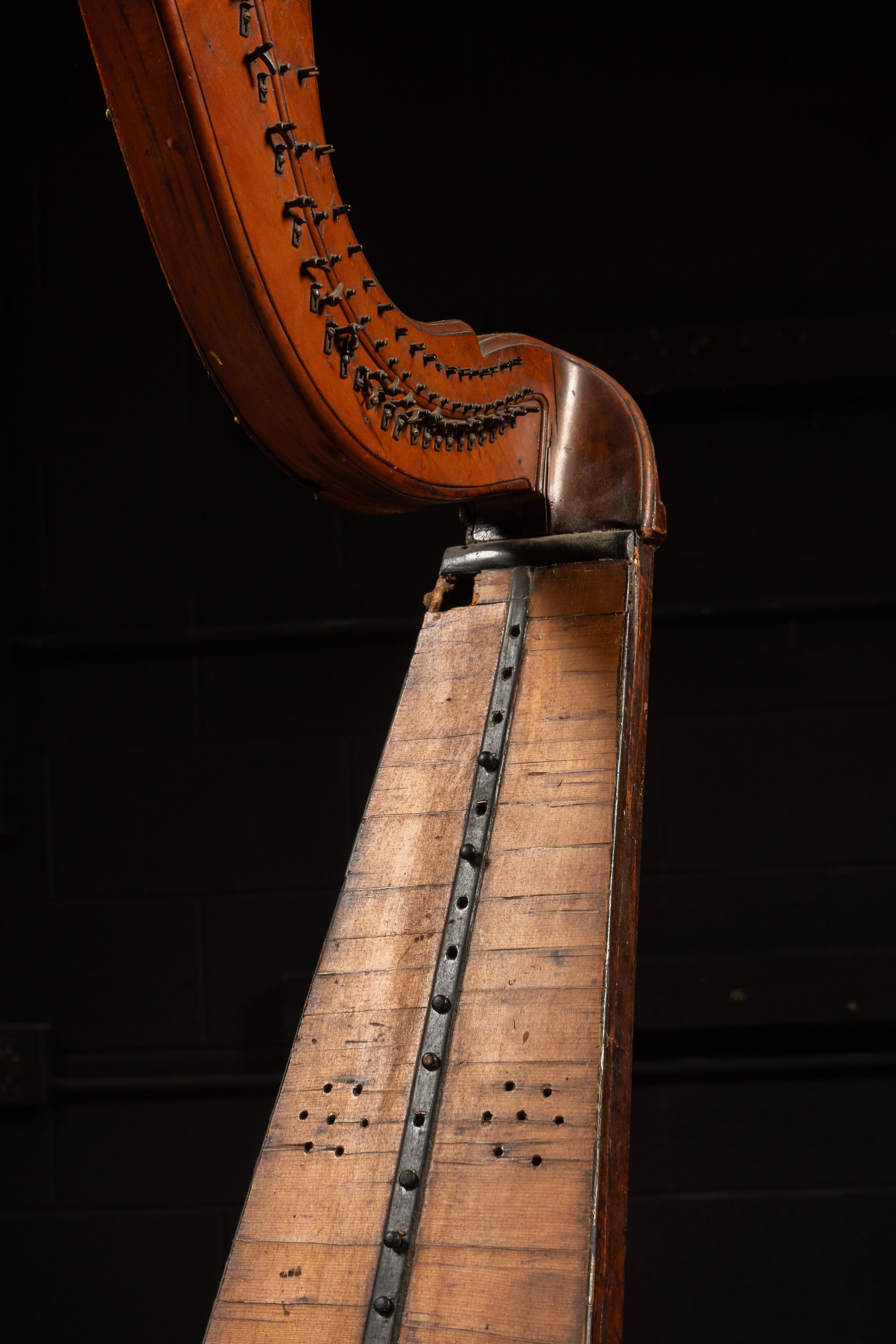 Cousineau Single Action Pedal Harp aus dem späten 18. Jahrhundert im Angebot 1