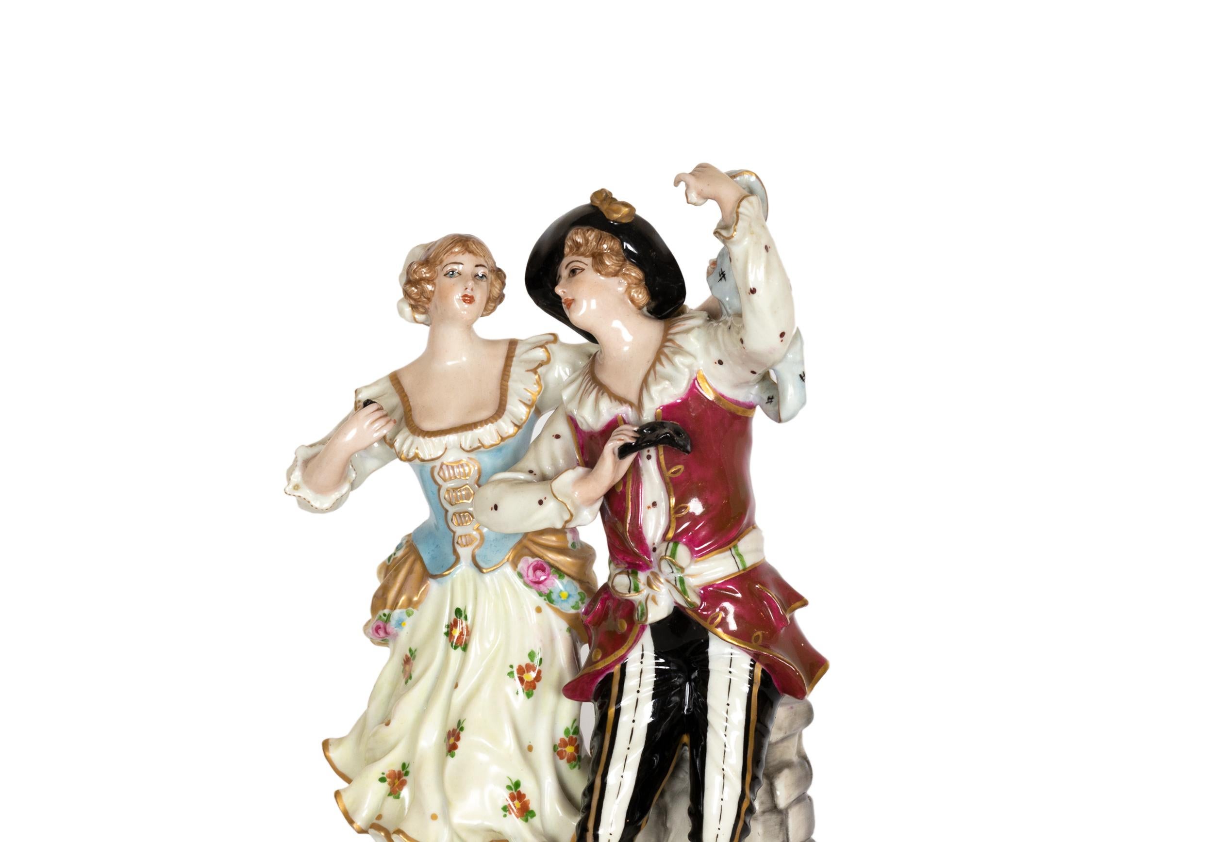German Late 18th Century dancing couple figurine by Volksted For Sale