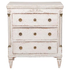 Late 18th Century Danish Gustavian Chest of Drawers in Off-White Paint