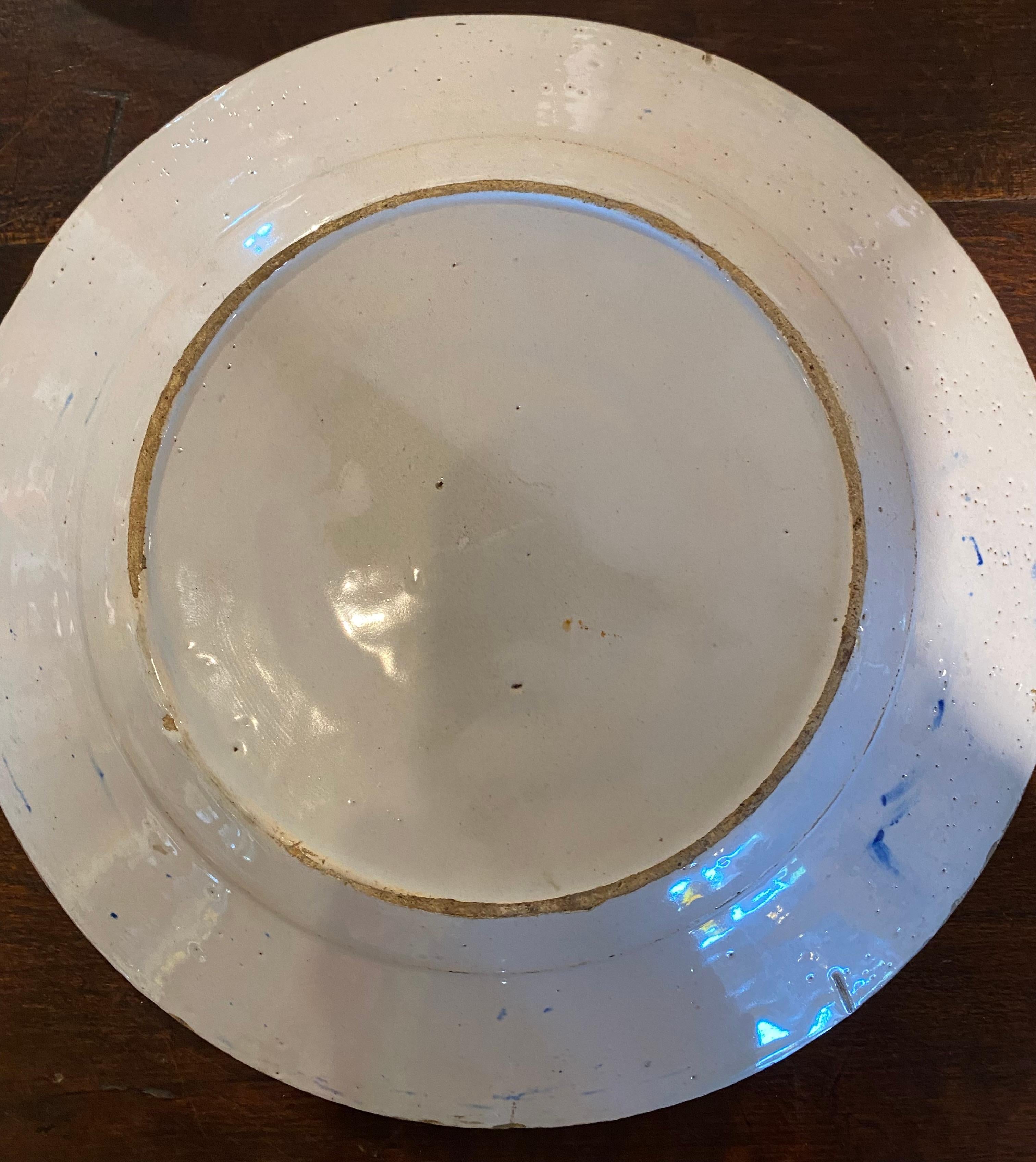 Hand-Painted Late 18th Century Delft Plate For Sale