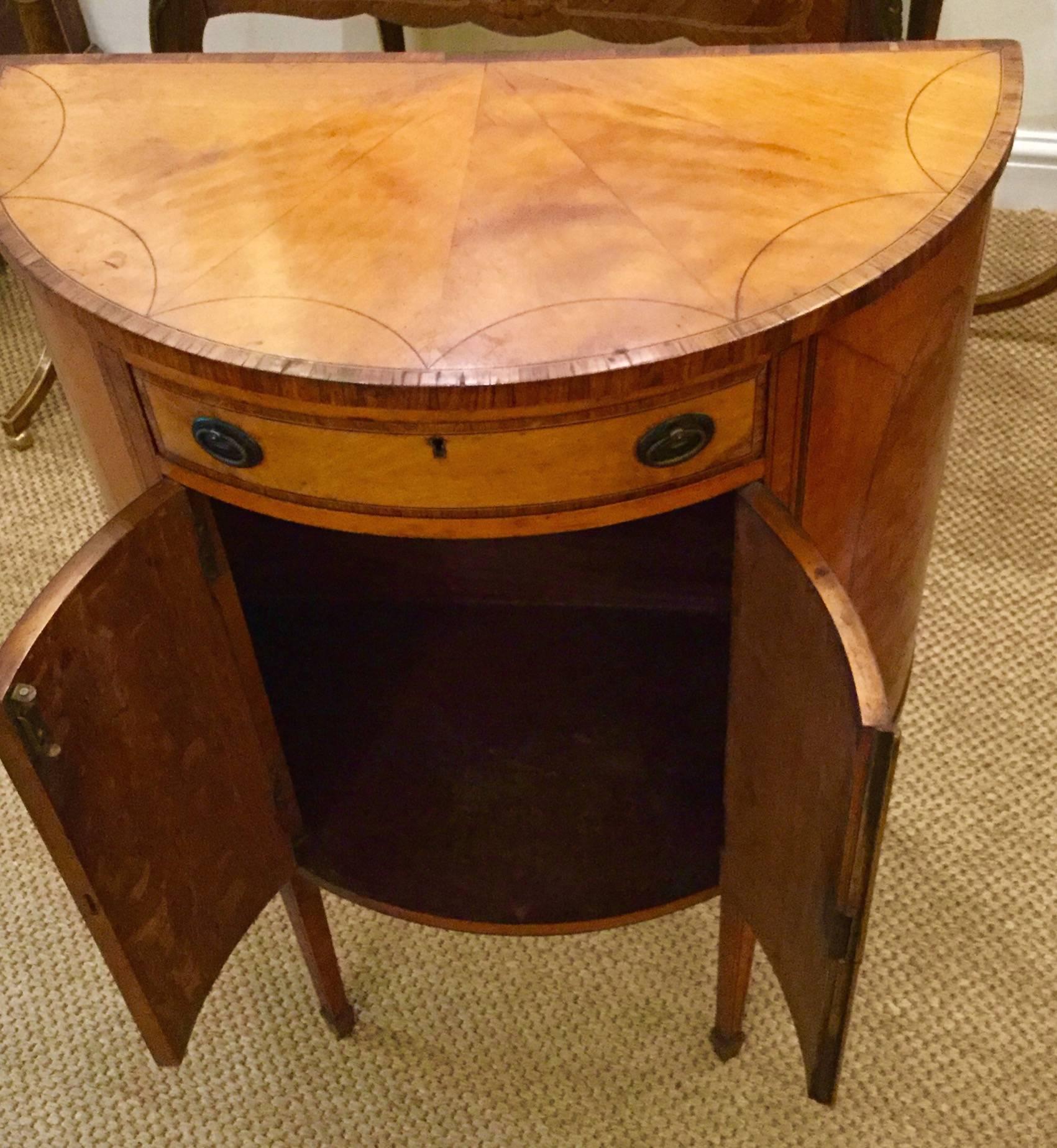 English Late 18th Century Demilune Satinwood Commode, circa 1780 For Sale