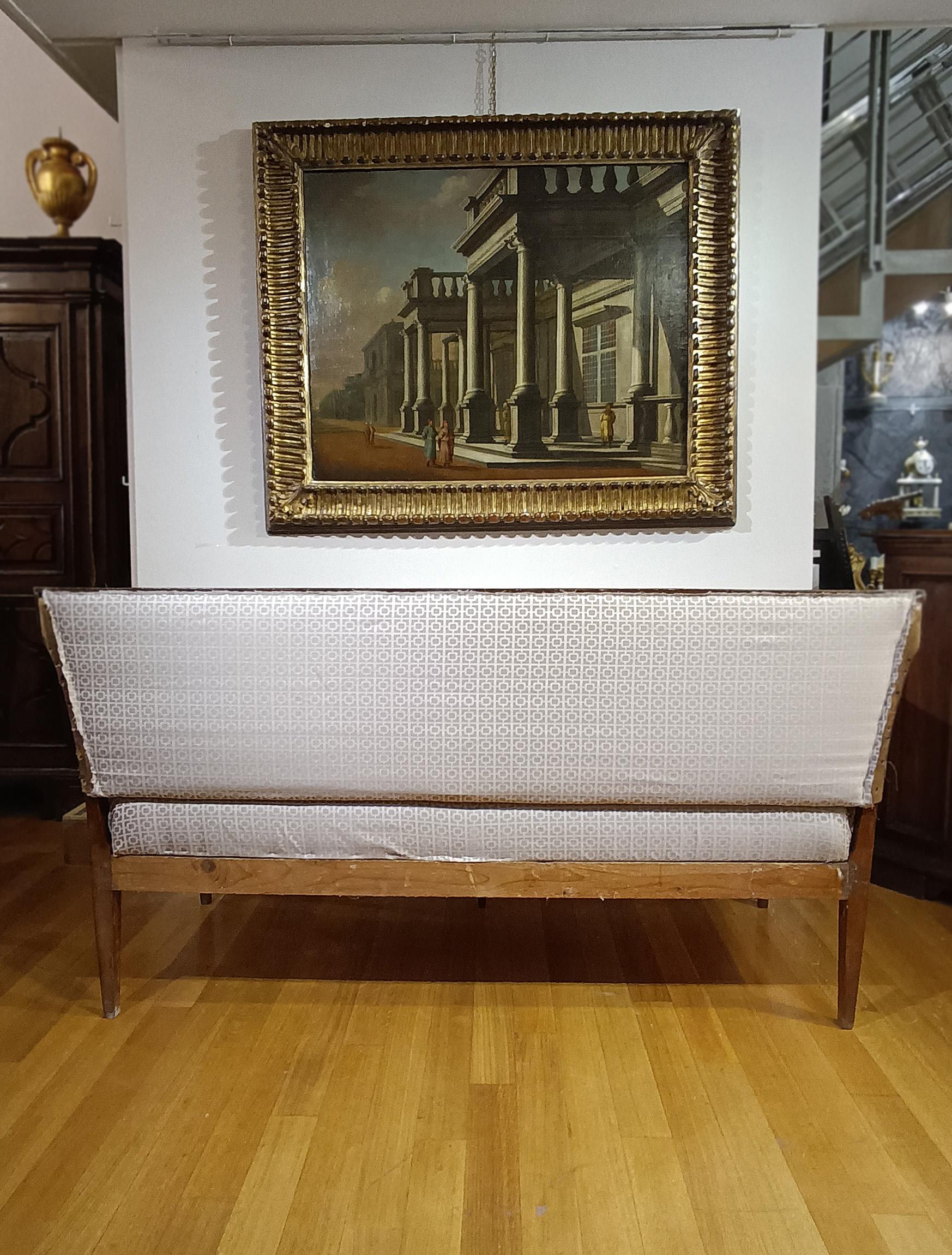 Italian LATE 18th CENTURY DIRECTOIRE PERIOD WALNUT SOFA For Sale