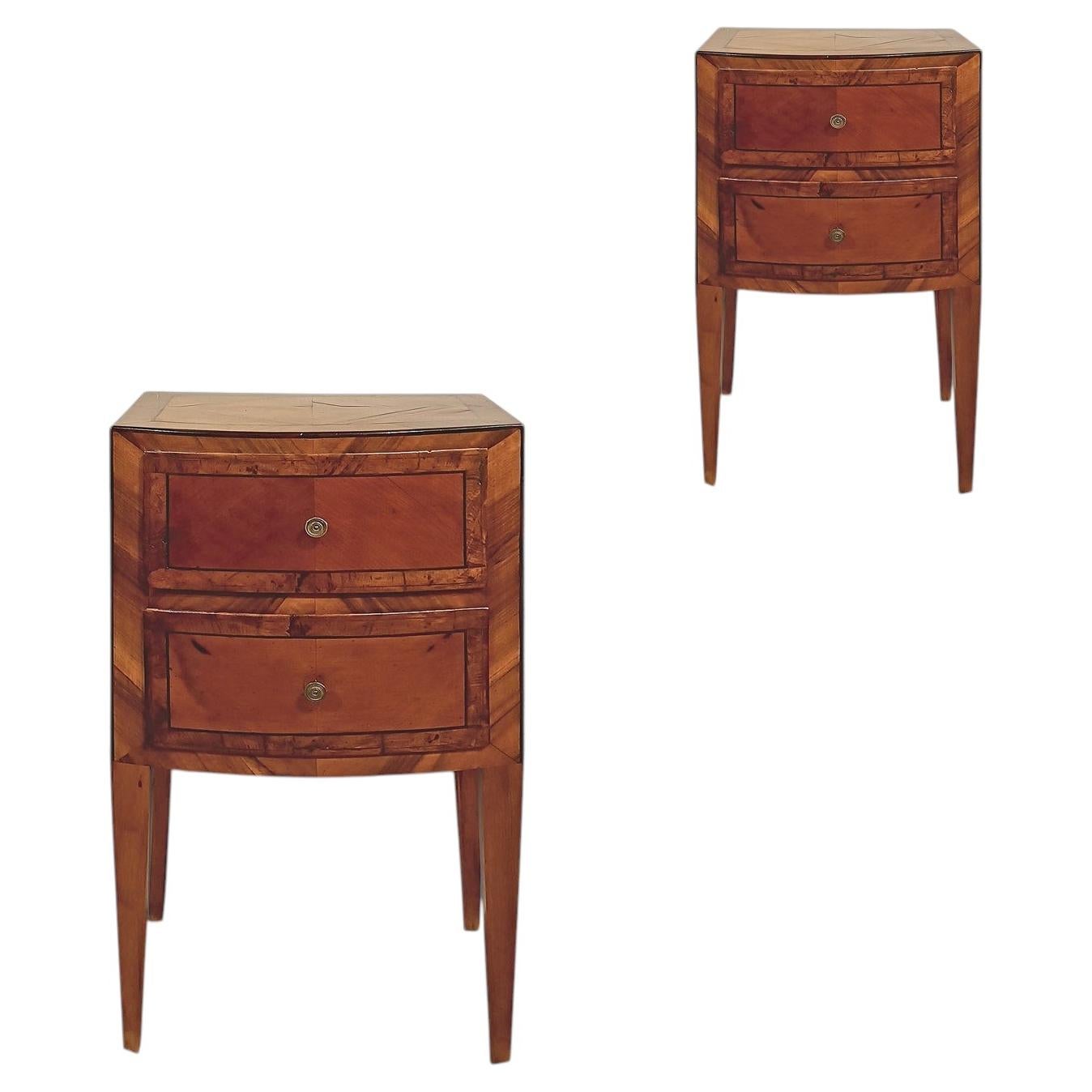 LATE 18TH-CENTURY DIRECTORY-STYLE VENEERED BEDSIDE TABLES