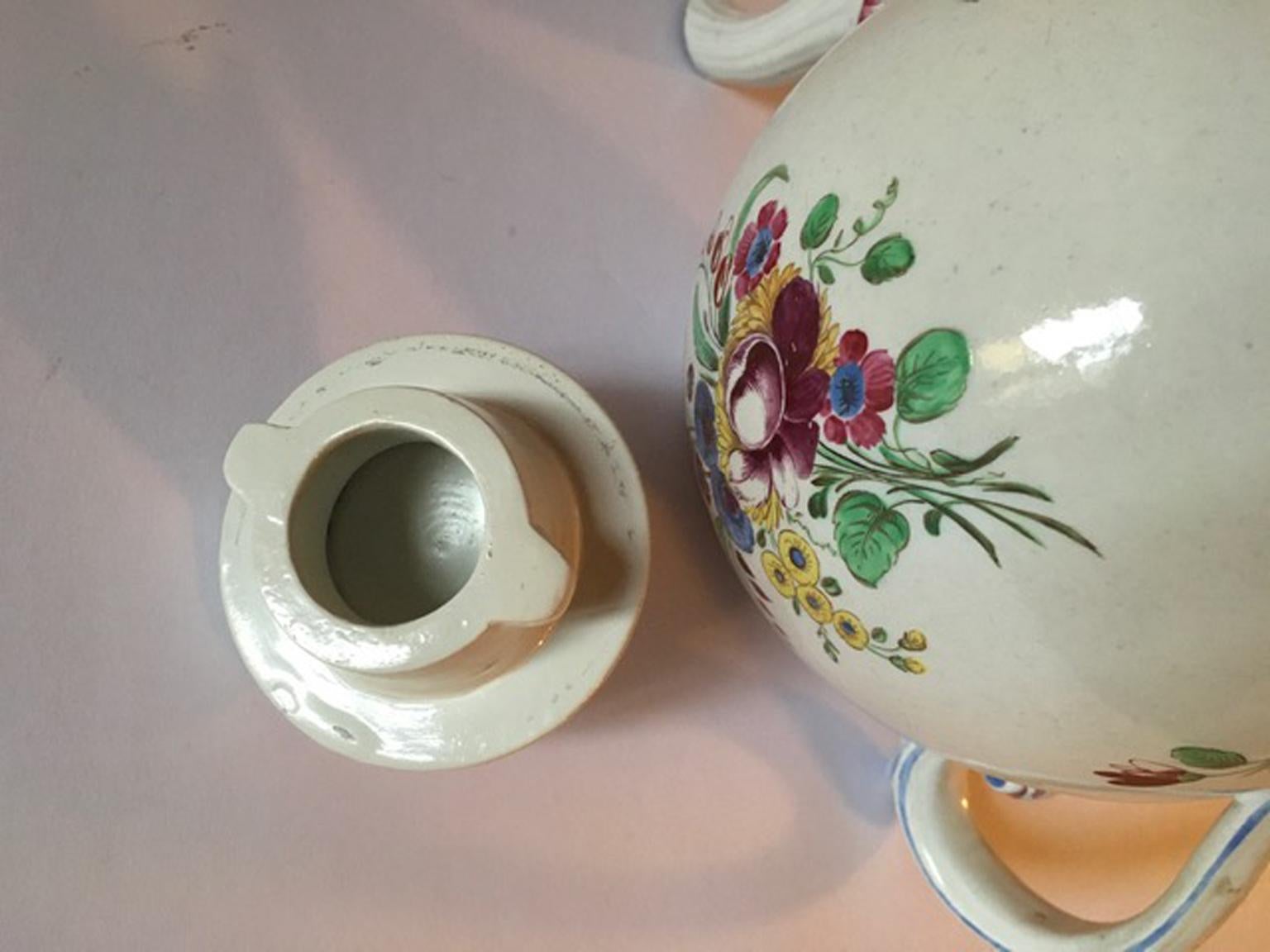 Italy Late 18th Century Doccia Richard Ginori Porcelain Tea Pot Floral Drawings For Sale 6