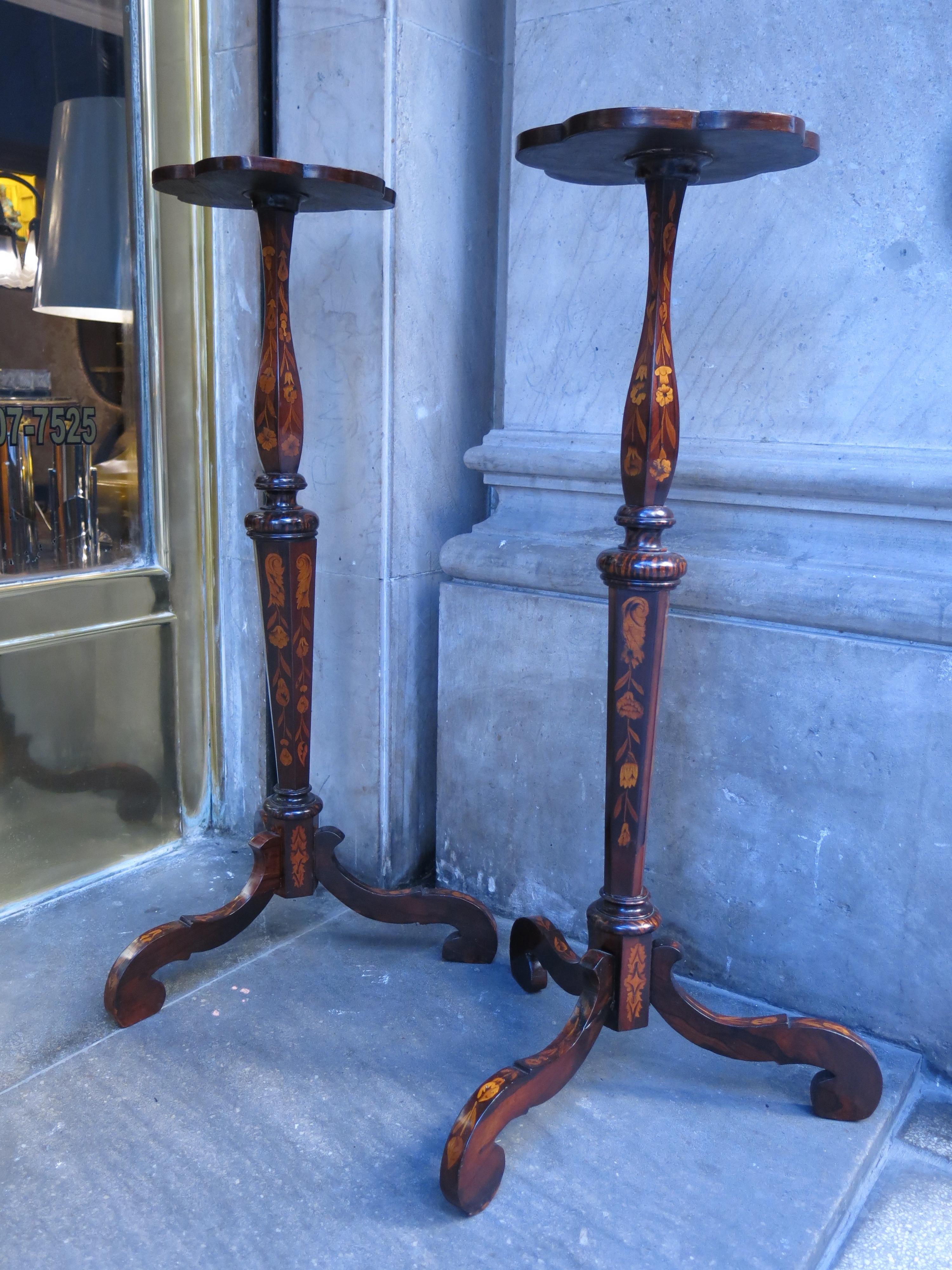 Late 18th Century Dutch Mahogany Marquetry Pair of Pedestals For Sale 3