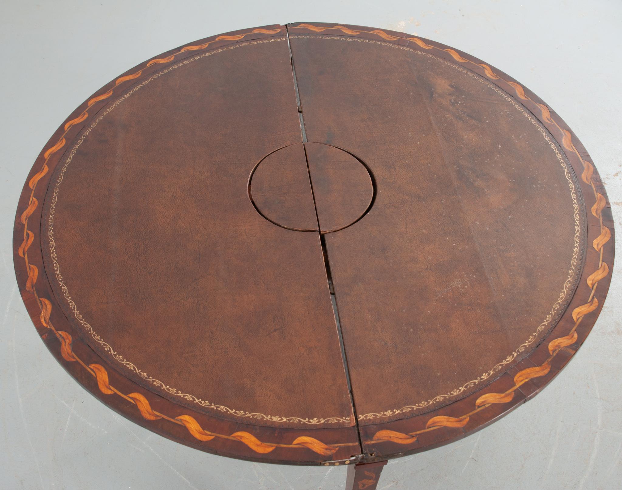 Métal Table de jeu en marqueterie hollandaise de la fin du XVIIIe siècle en vente