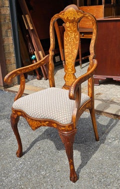 Poltrona da scrivania olandese della fine del XVIII secolo in mogano intarsiato e imbottita