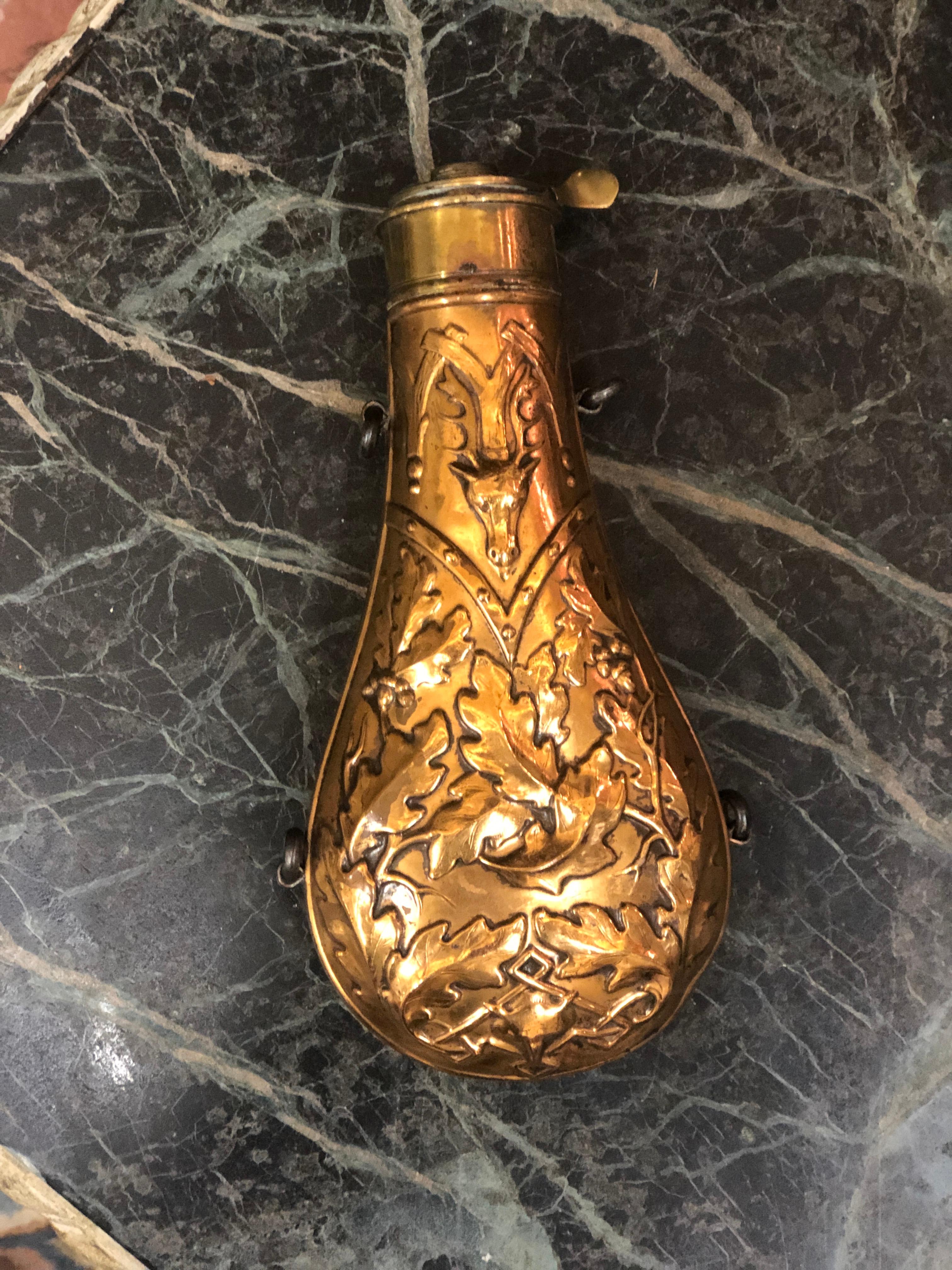 Late 18th Century Embossed Brass Powder Flask Hunting Scene Design In Good Condition For Sale In Sofia, BG