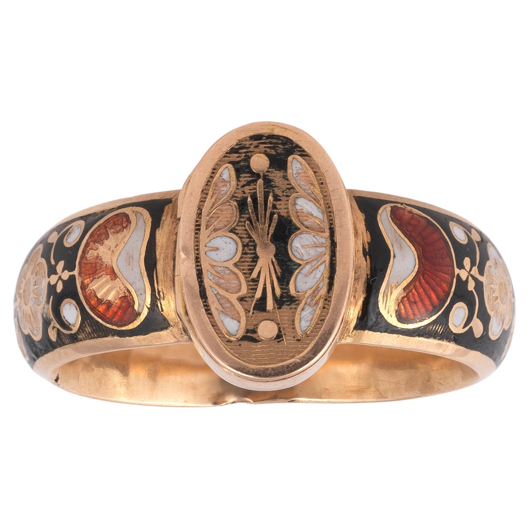 Emaille-Goldring mit Geheimfach aus dem späten 18.
