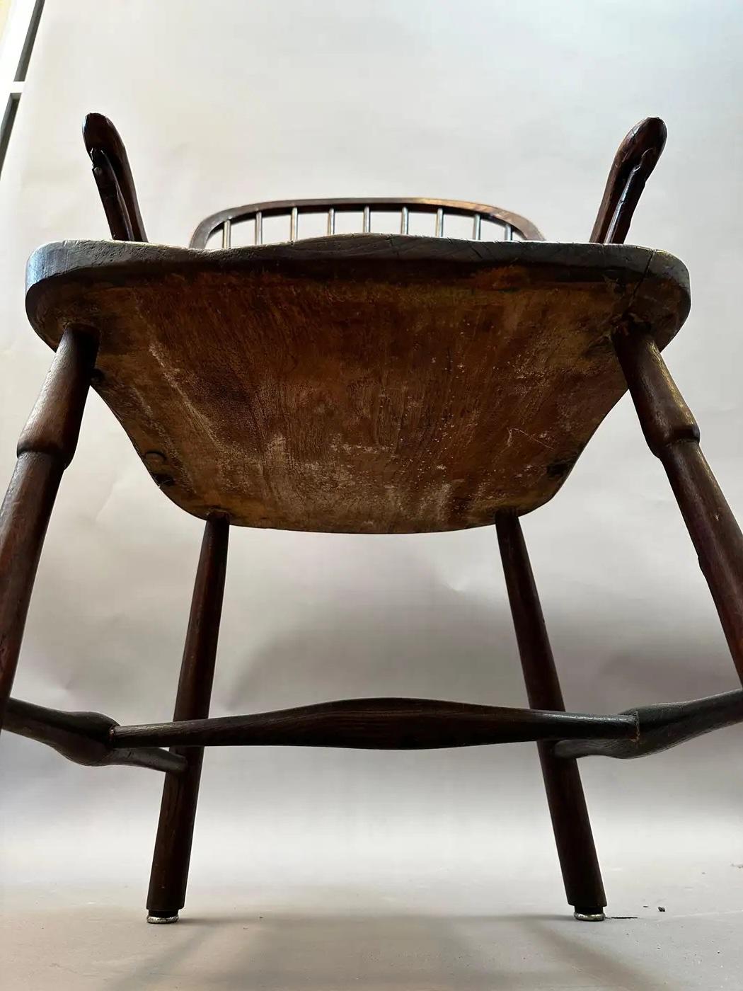 Late 18th Century English Ash and Elm Windsor Armchair For Sale 2
