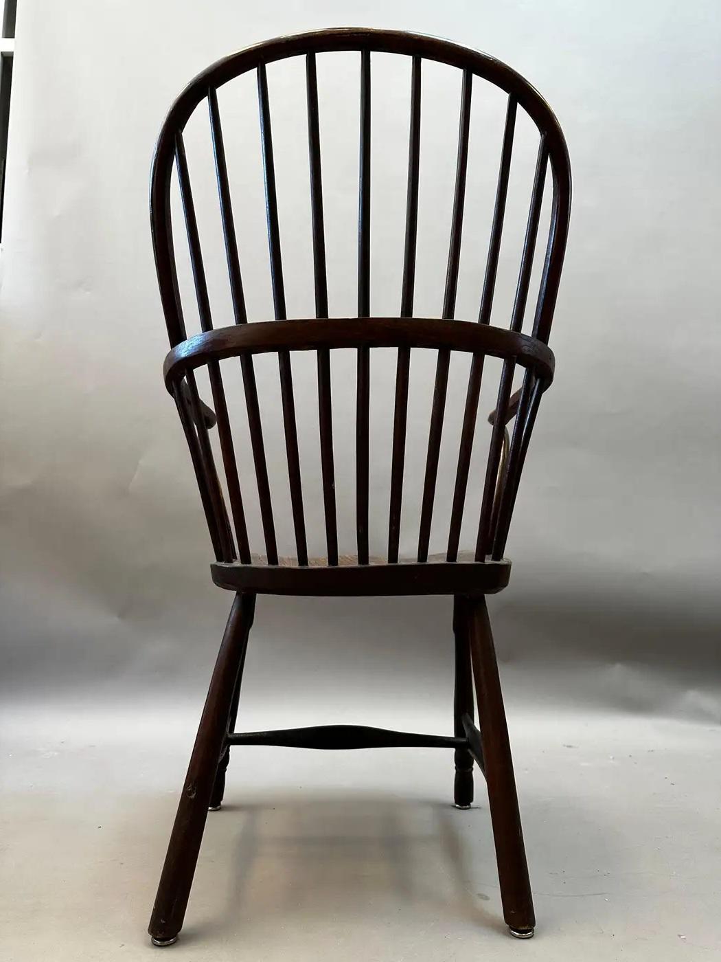 Late 18th Century English Ash and Elm Windsor Armchair For Sale 4
