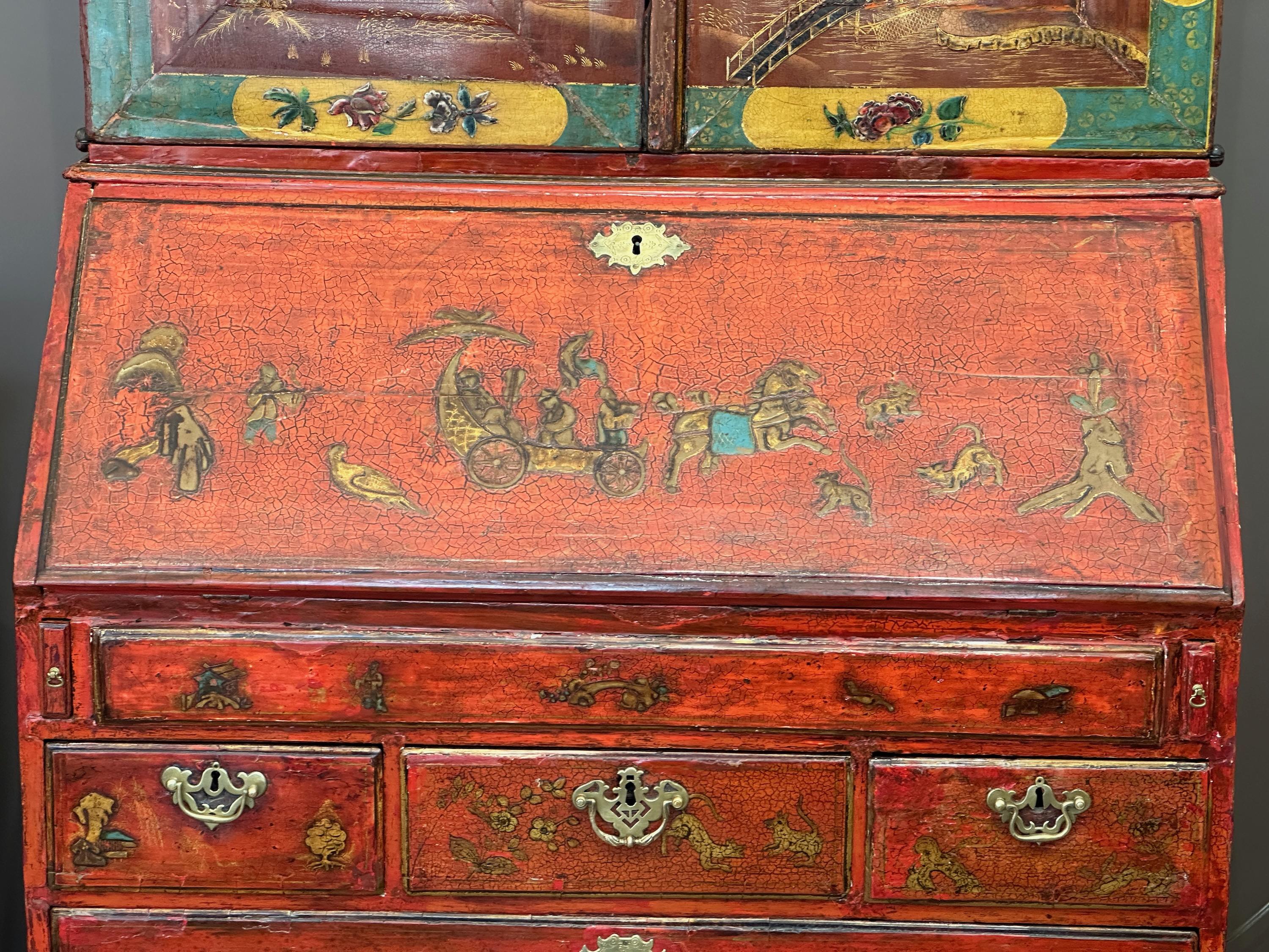 Late 18th Century English Chinoiserie Decorated Secretary Desk In Good Condition In Kilmarnock, VA