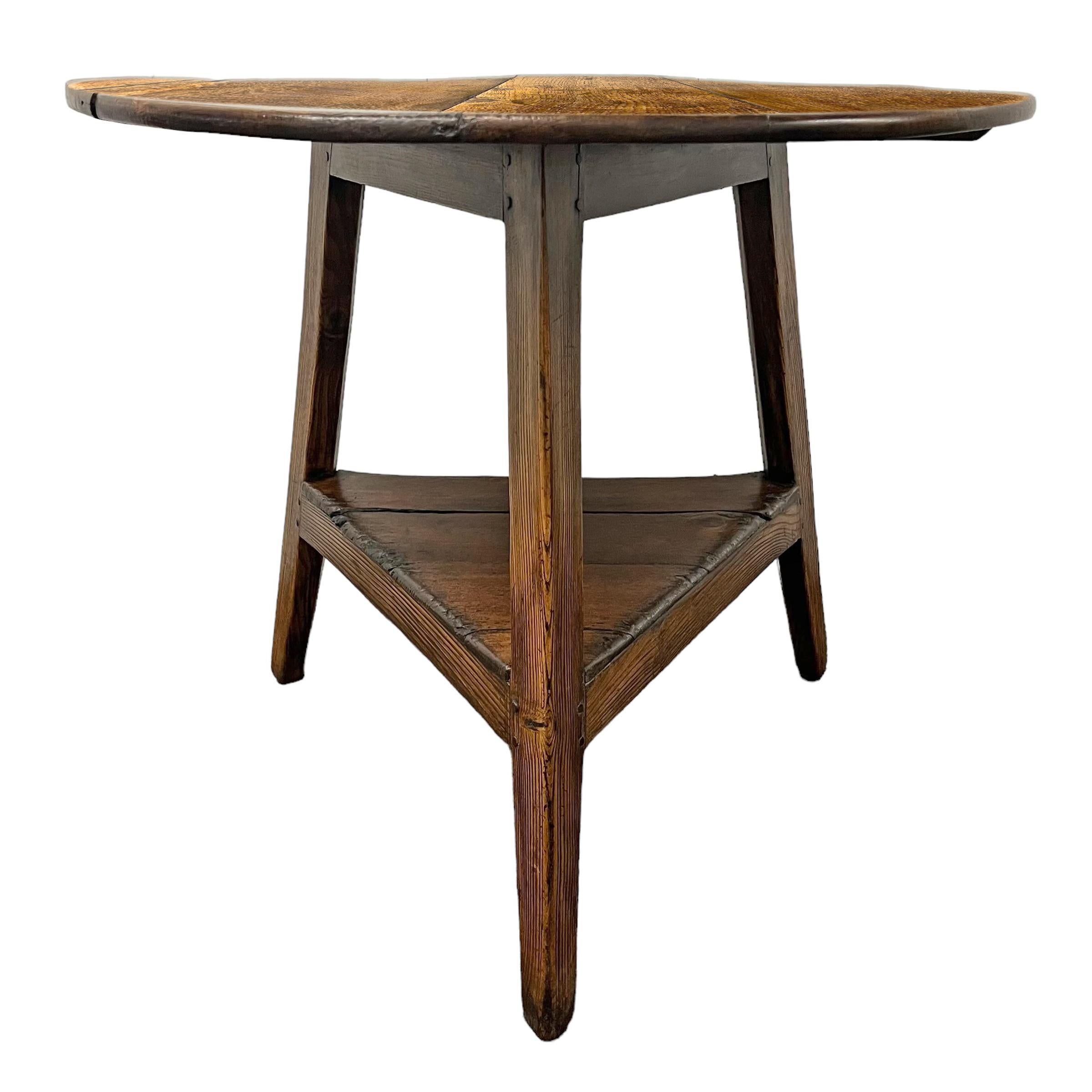 Primitive Late 18th Century English Cricket Table with Shelf