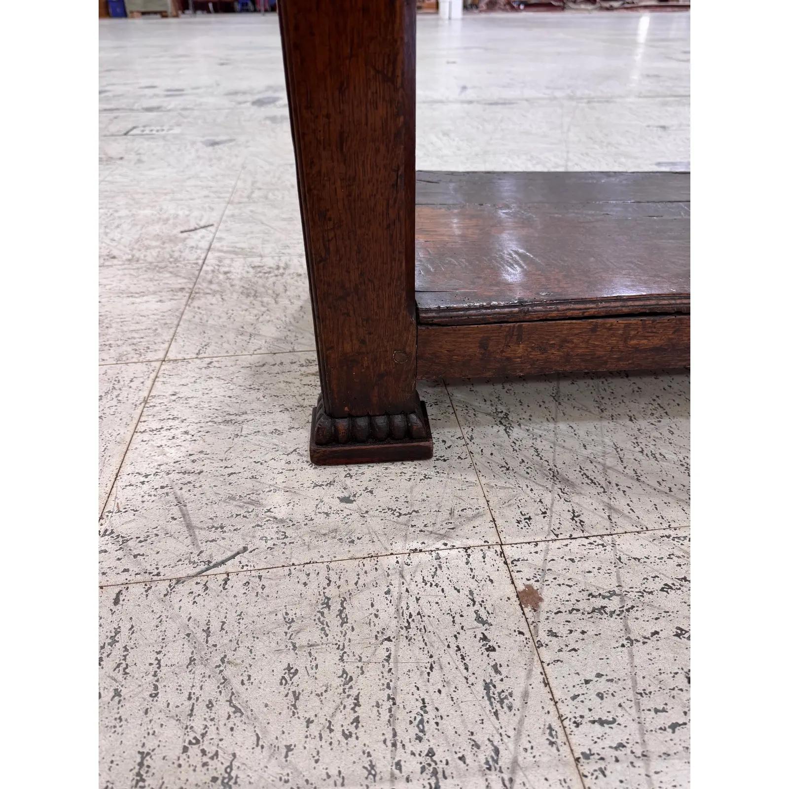 Base per comò inglese della fine del XVIII secolo in vendita 8