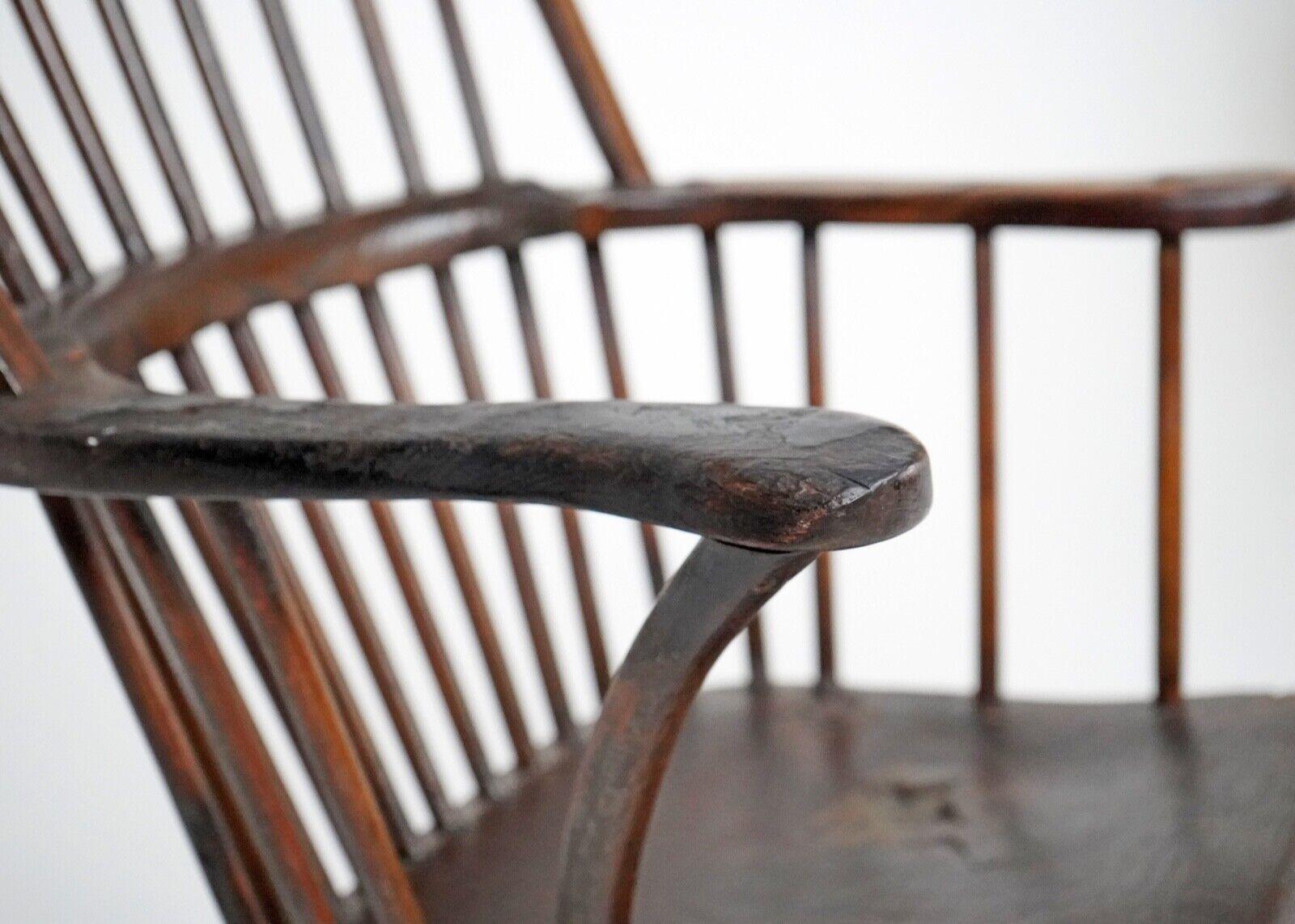 Late 18th Century English Hoop Back Windsor Chair 6
