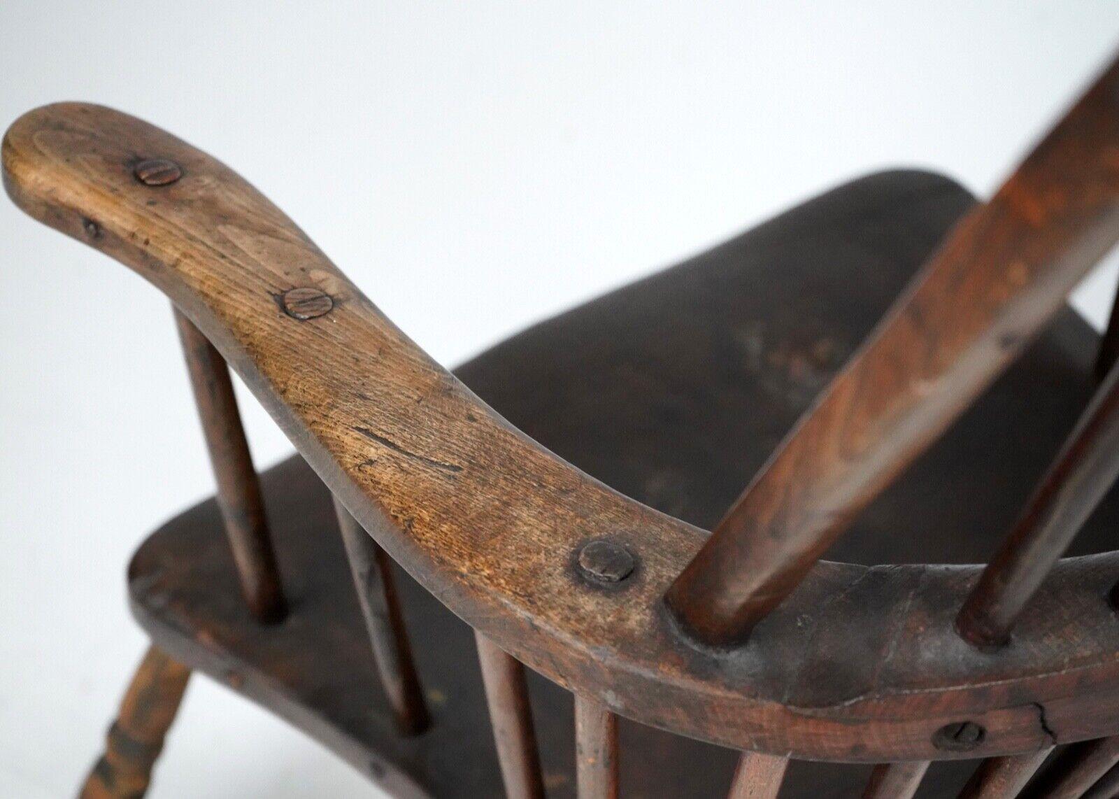 British Late 18th Century English Hoop Back Windsor Chair