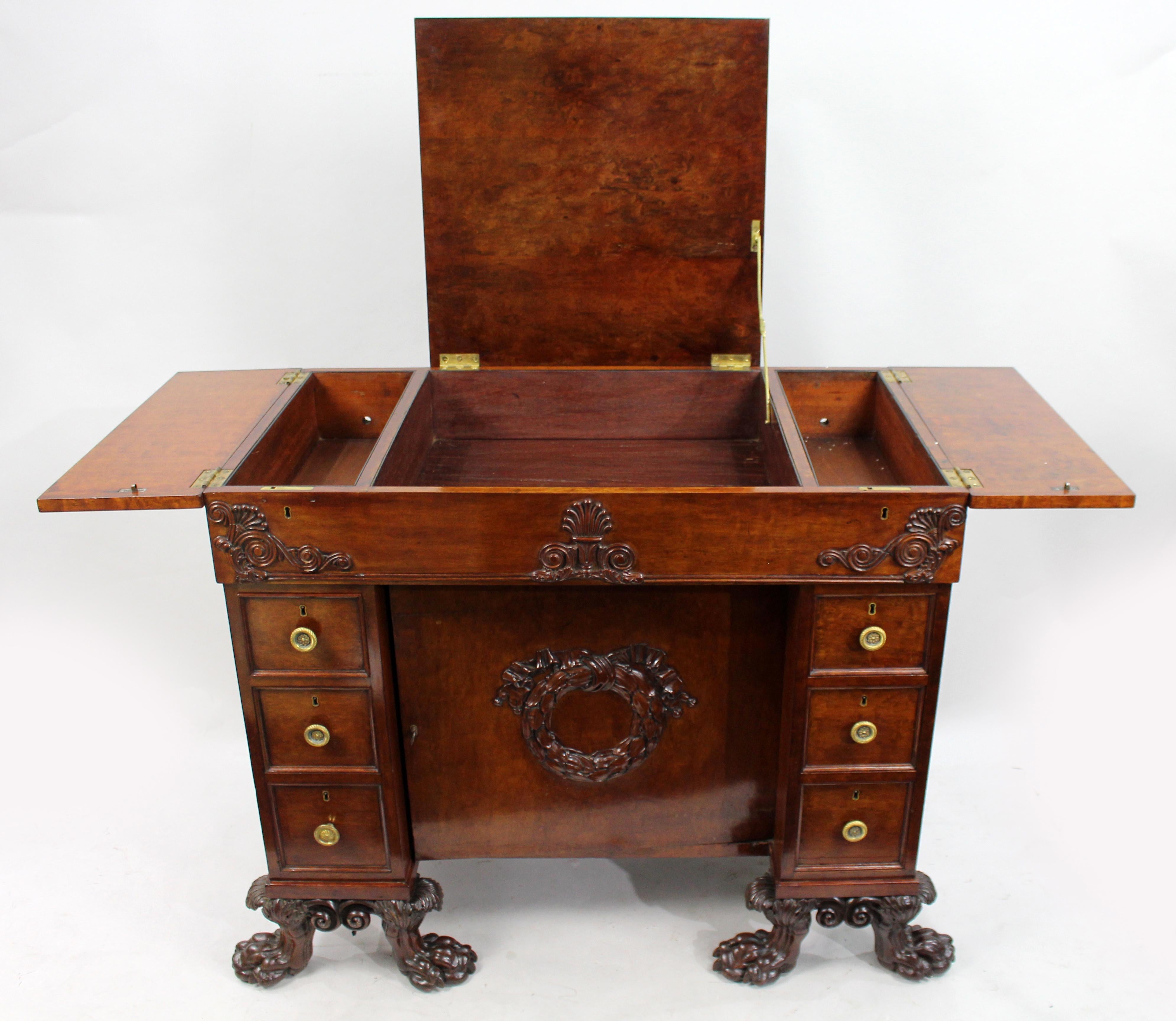 Late 18th Century English Mahogany Desk with Carved Paw Feet For Sale 3