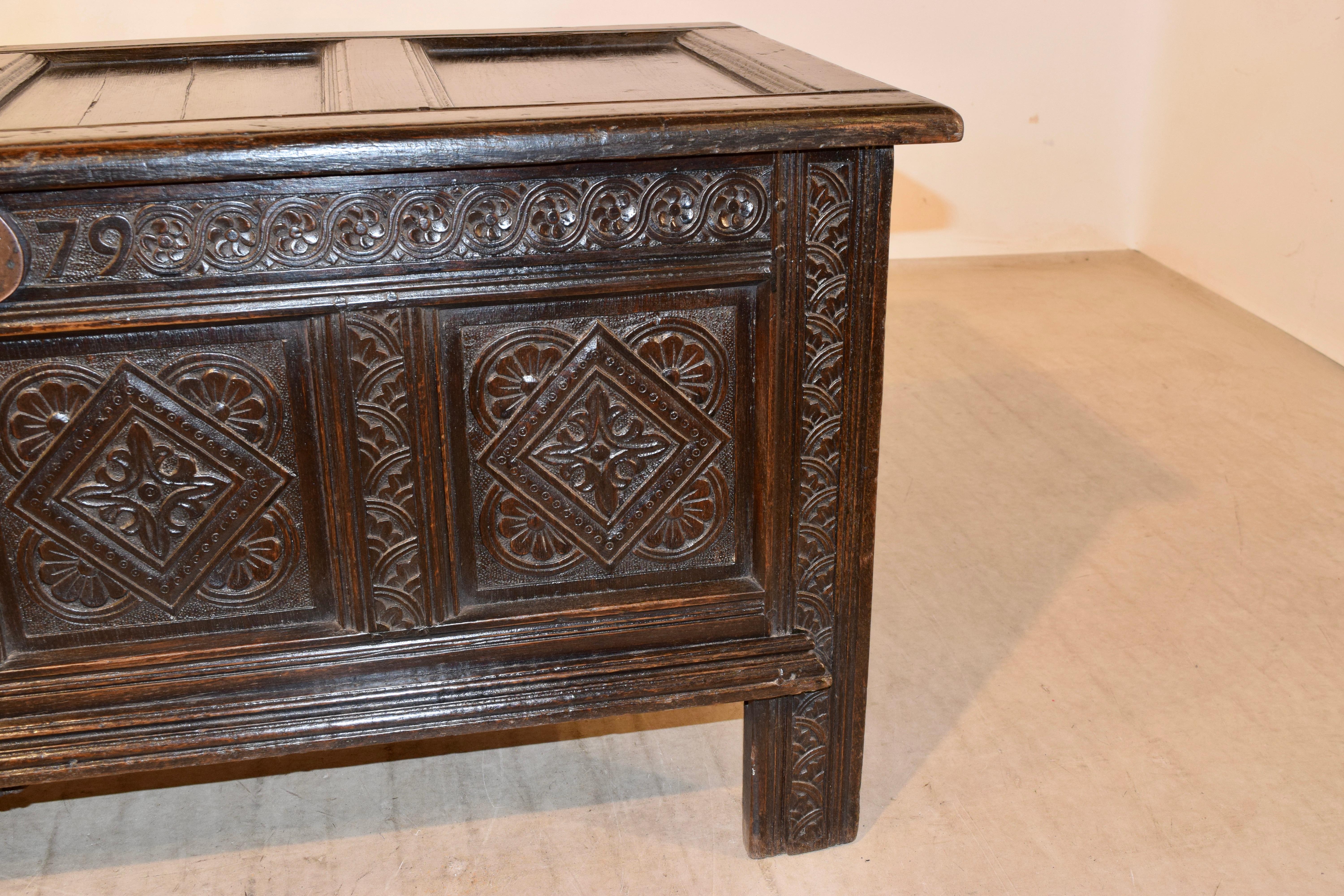 Late 18th Century English Oak Blanket Chest For Sale 7
